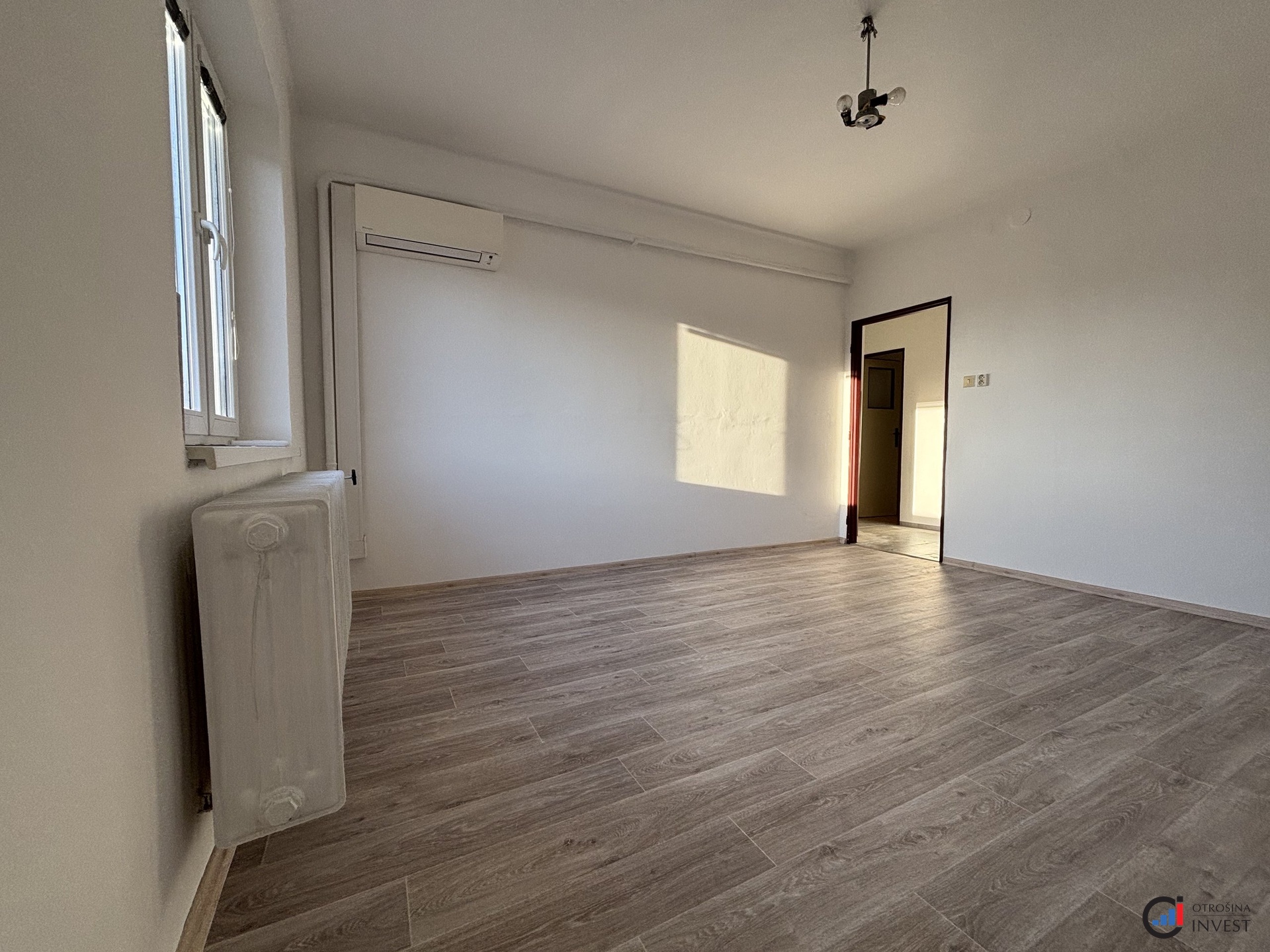 Pronájem bytu 3+1 73 m², Voděrady