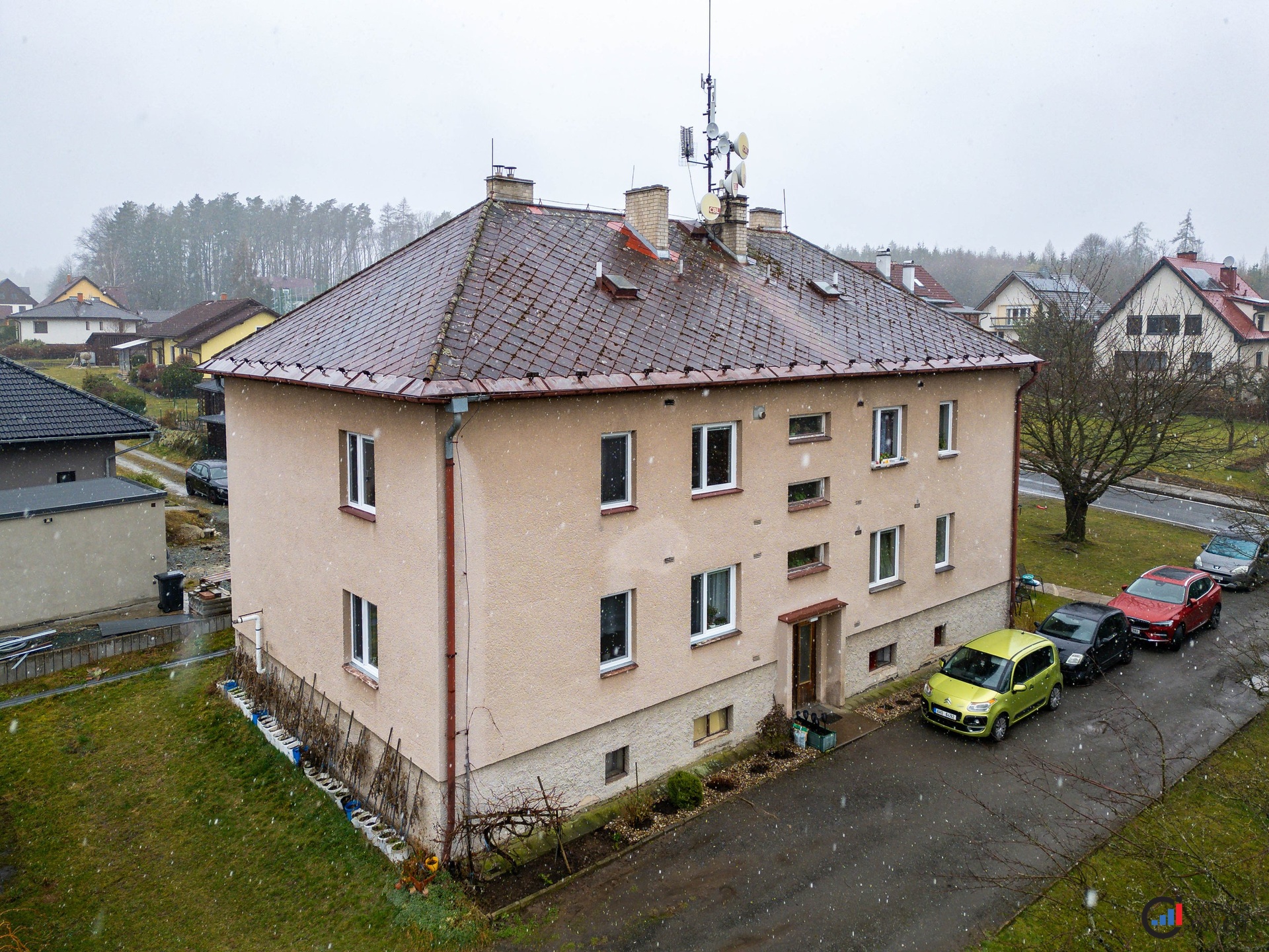 Pronájem bytu 3+1 73 m², Voděrady