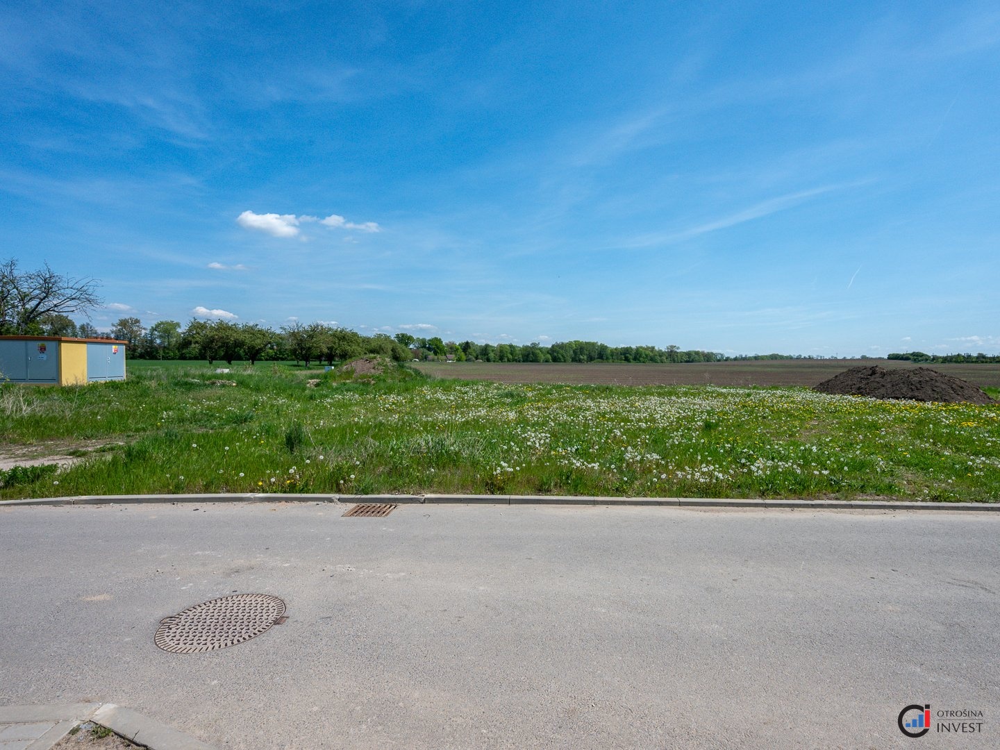 Prodej pozemku 950 m² - Pardubice, Dubany