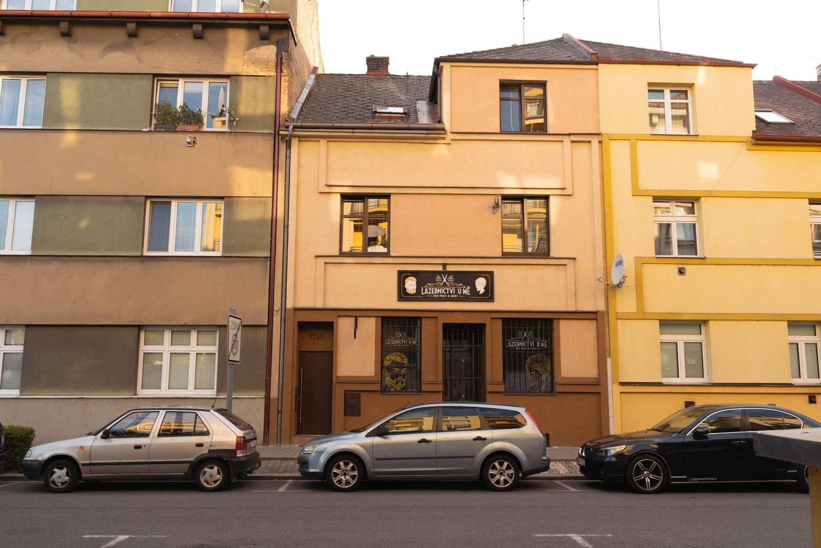 Foto 1
