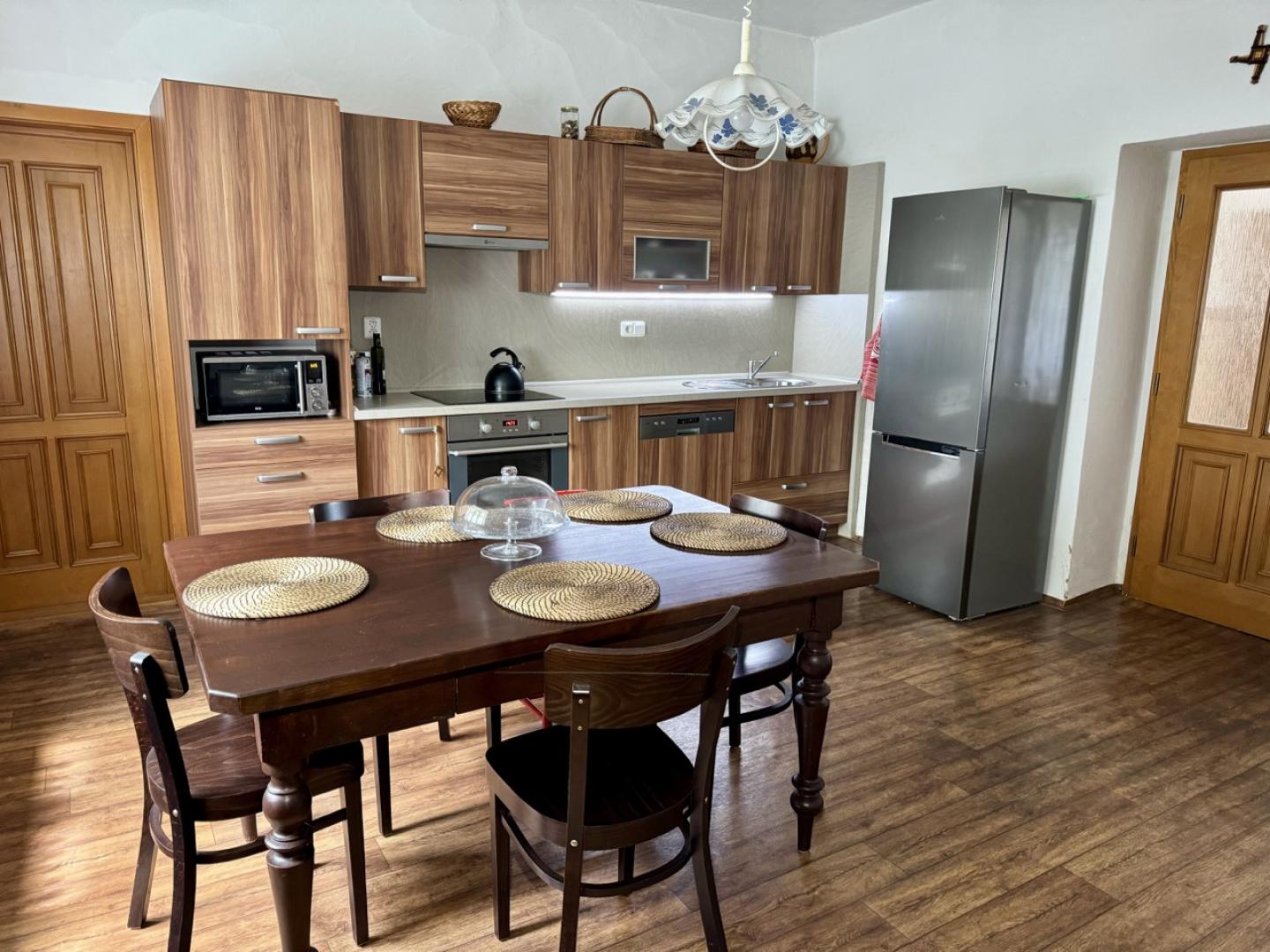 Prodej rodinného domu 400 m² – pohled 3