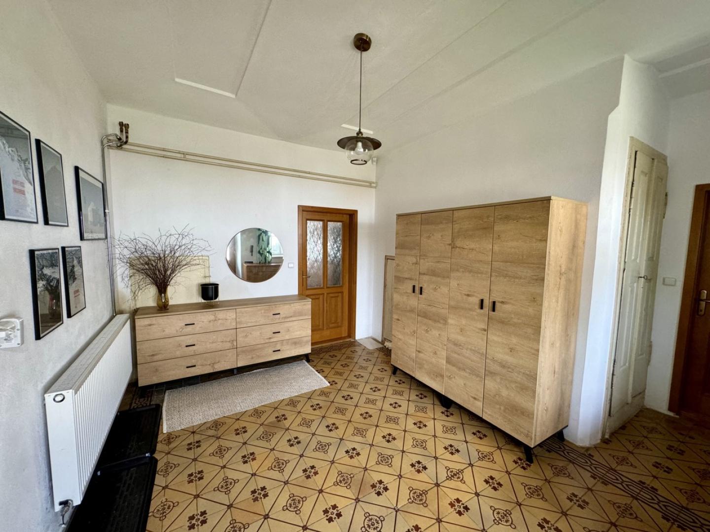 Prodej rodinného domu 400 m² – další