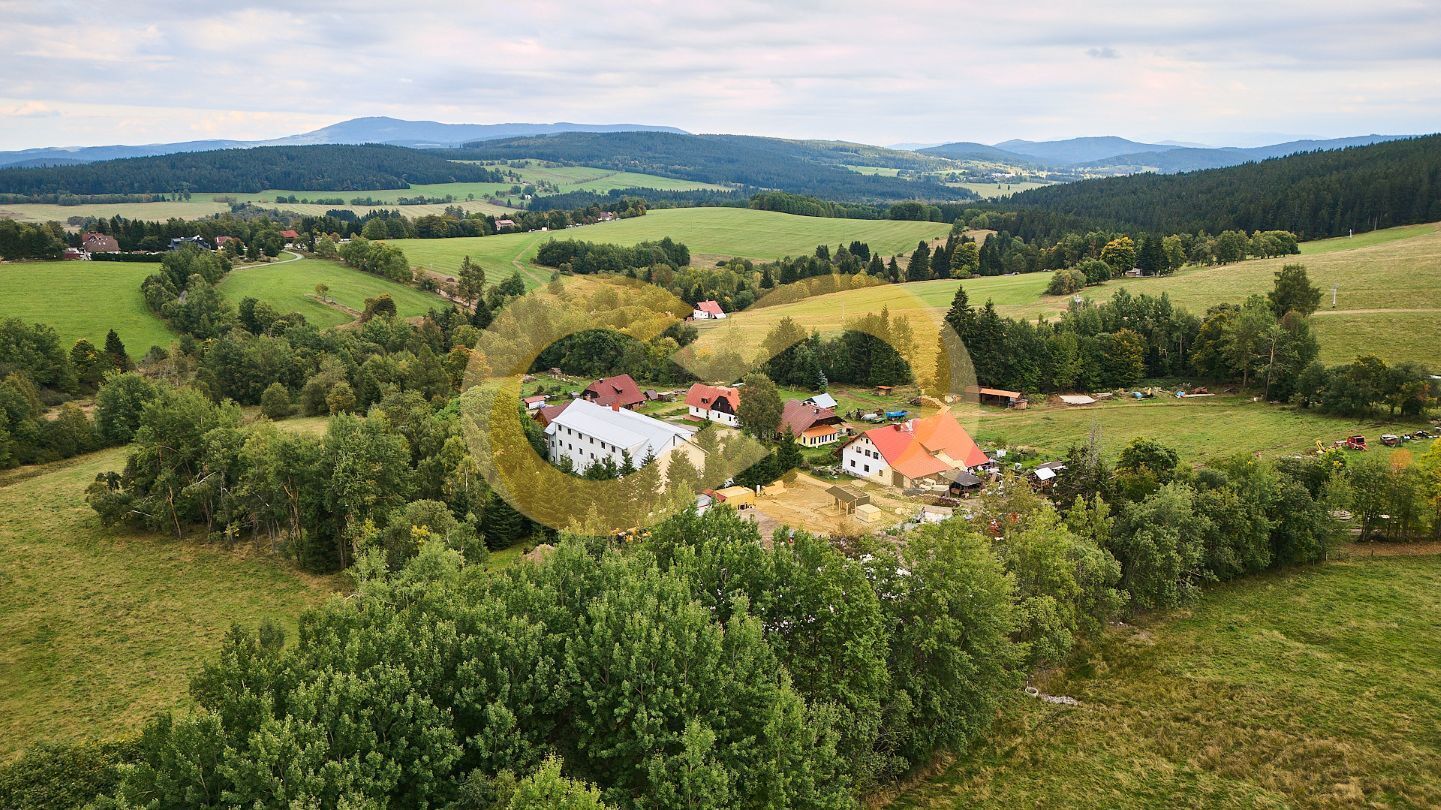05-okolí.jpg