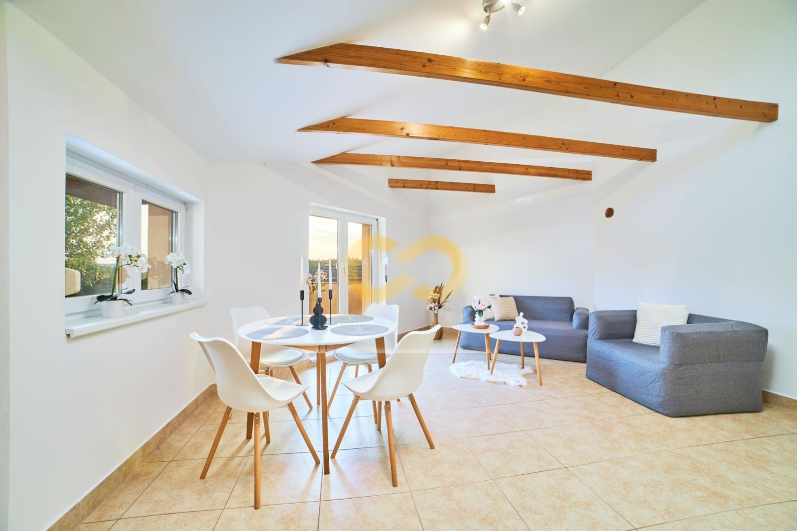 14-Obývací pokoj-2.NP.jpg