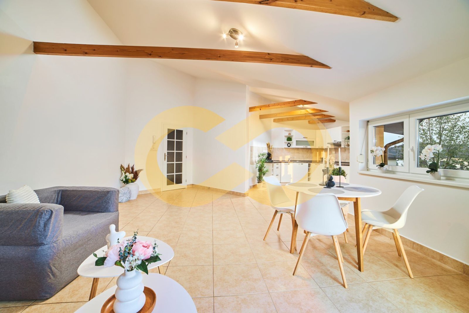 16-Jidelní kout-2.NP.jpg