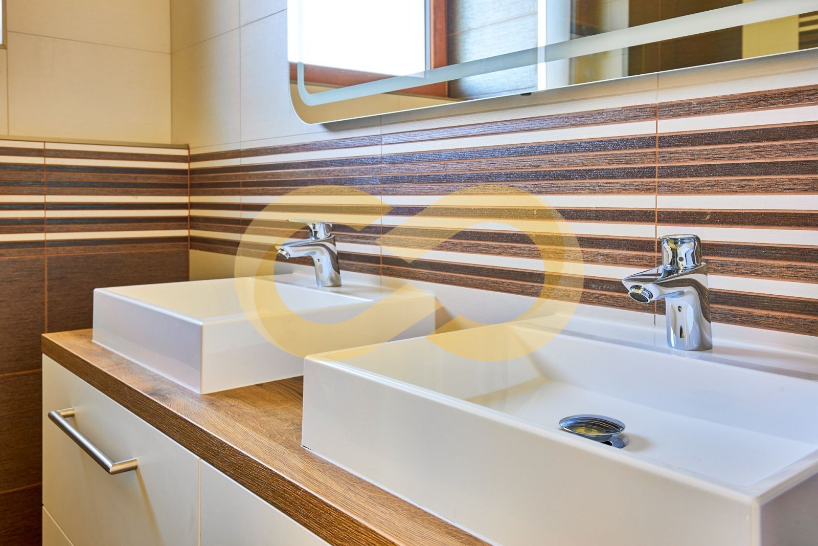 08-koupelna u ložnice.jpg