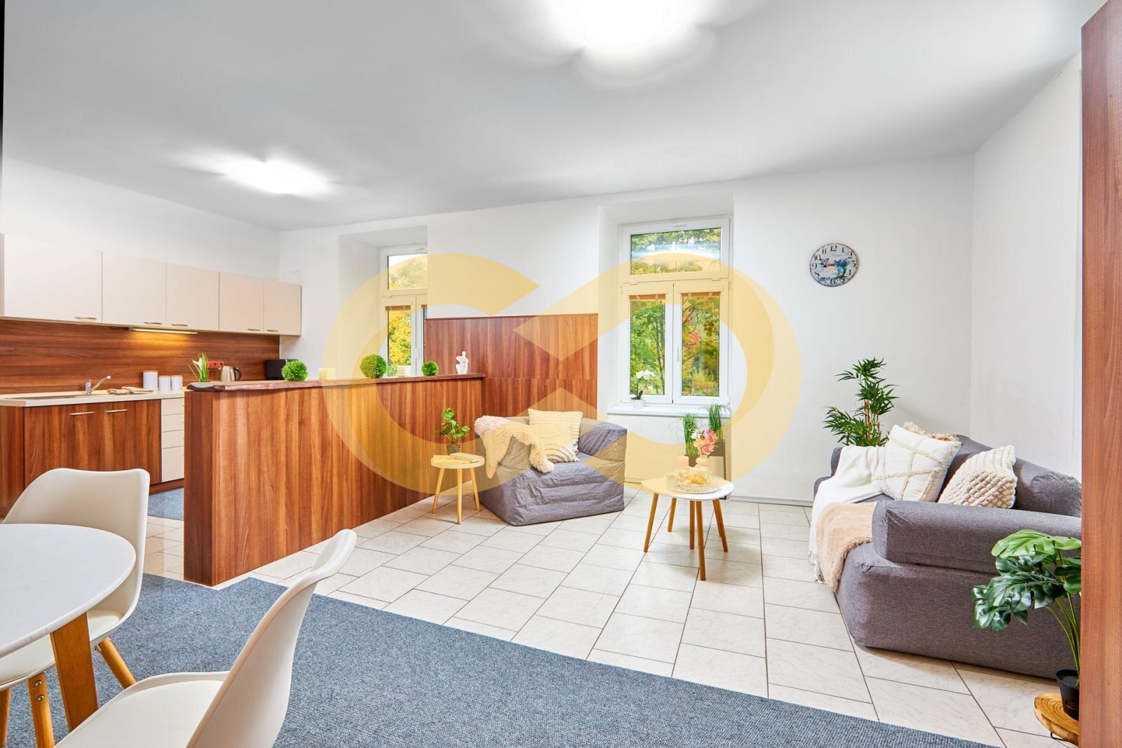 01-obývací pokoj s kuchyní.jpg