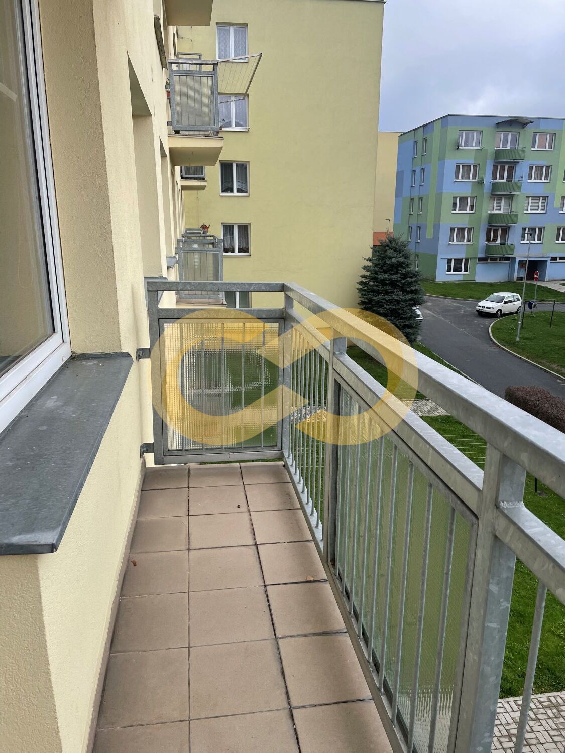 06-balkon.jpg