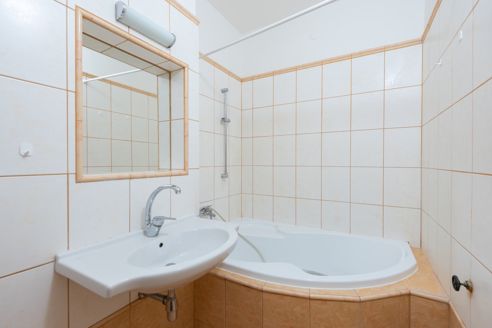 Byt Sokolovská (10 of 19).jpg