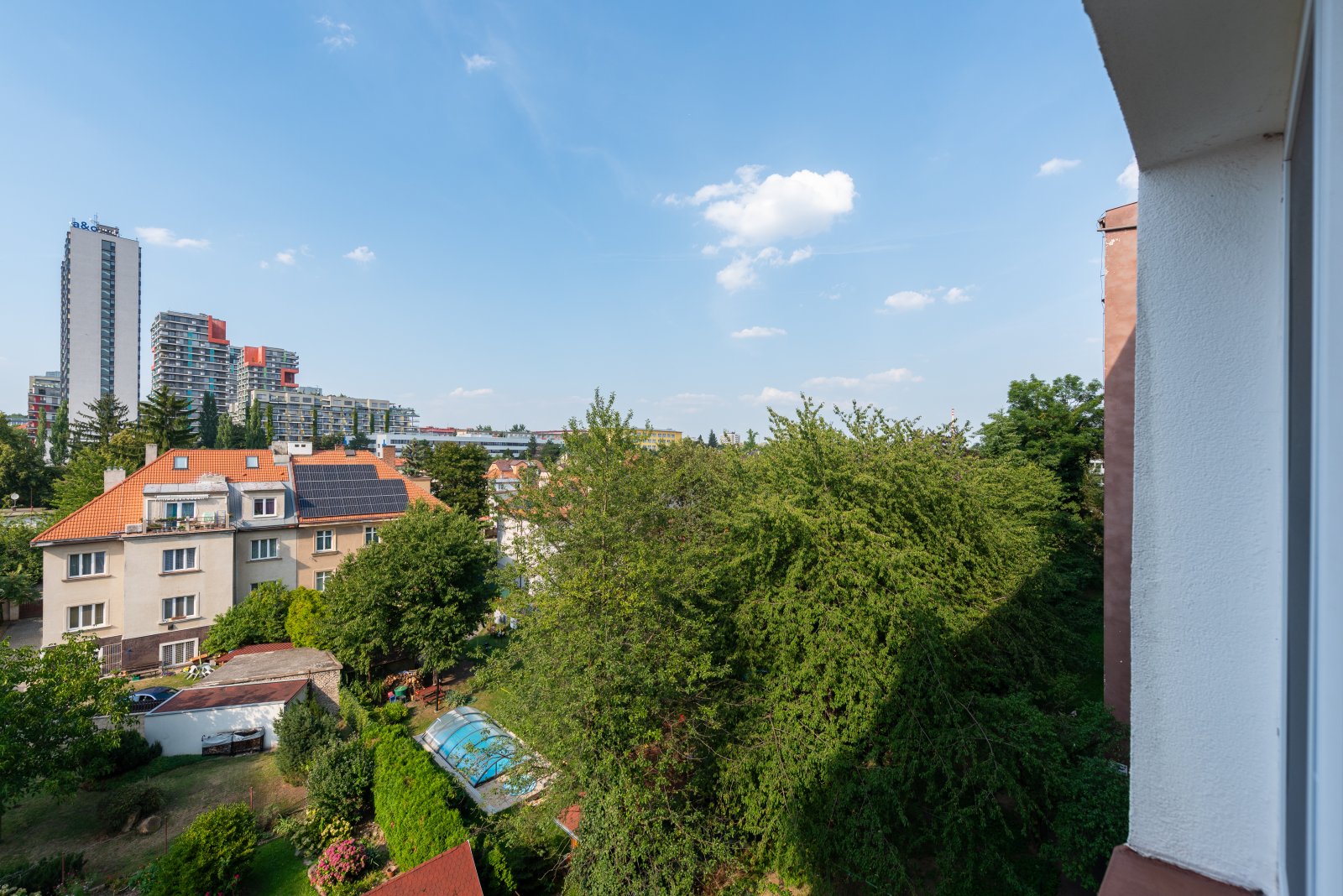 Byt Černokostelecká (16 of 20).jpg