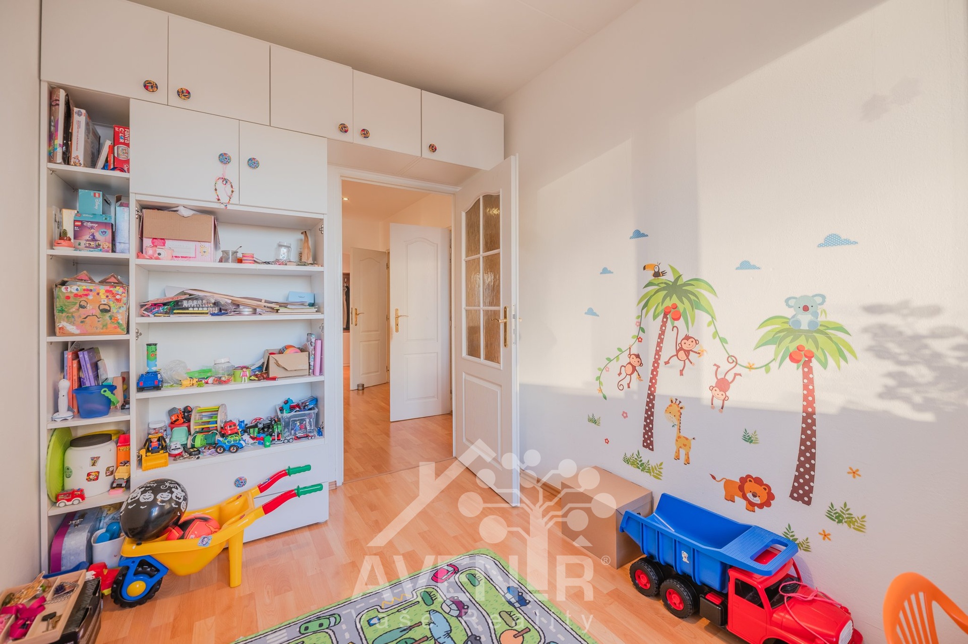 De?tsky? pokoj - herna pohled od okna