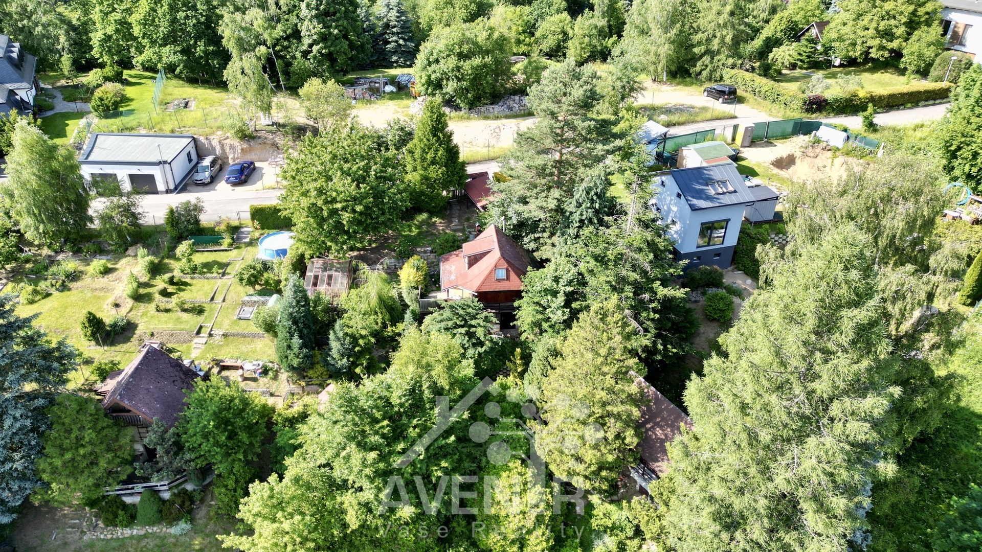 dji_fly_20250619_170050_943_1750346675832_photo