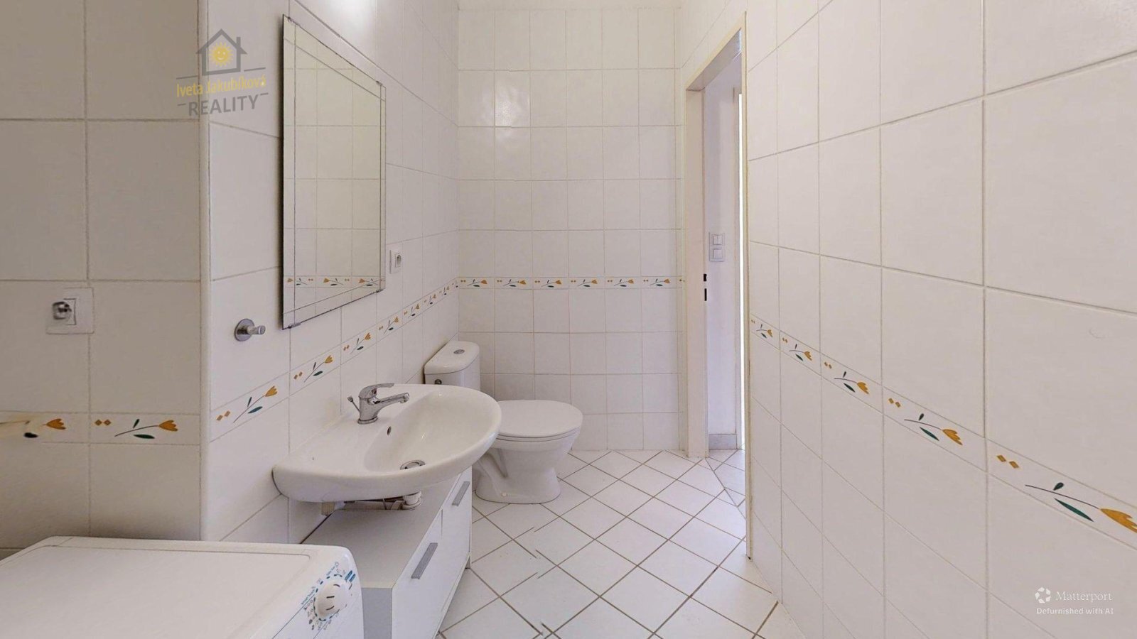 Praha-Vysocany-Bathroom-Defurnished.jpg