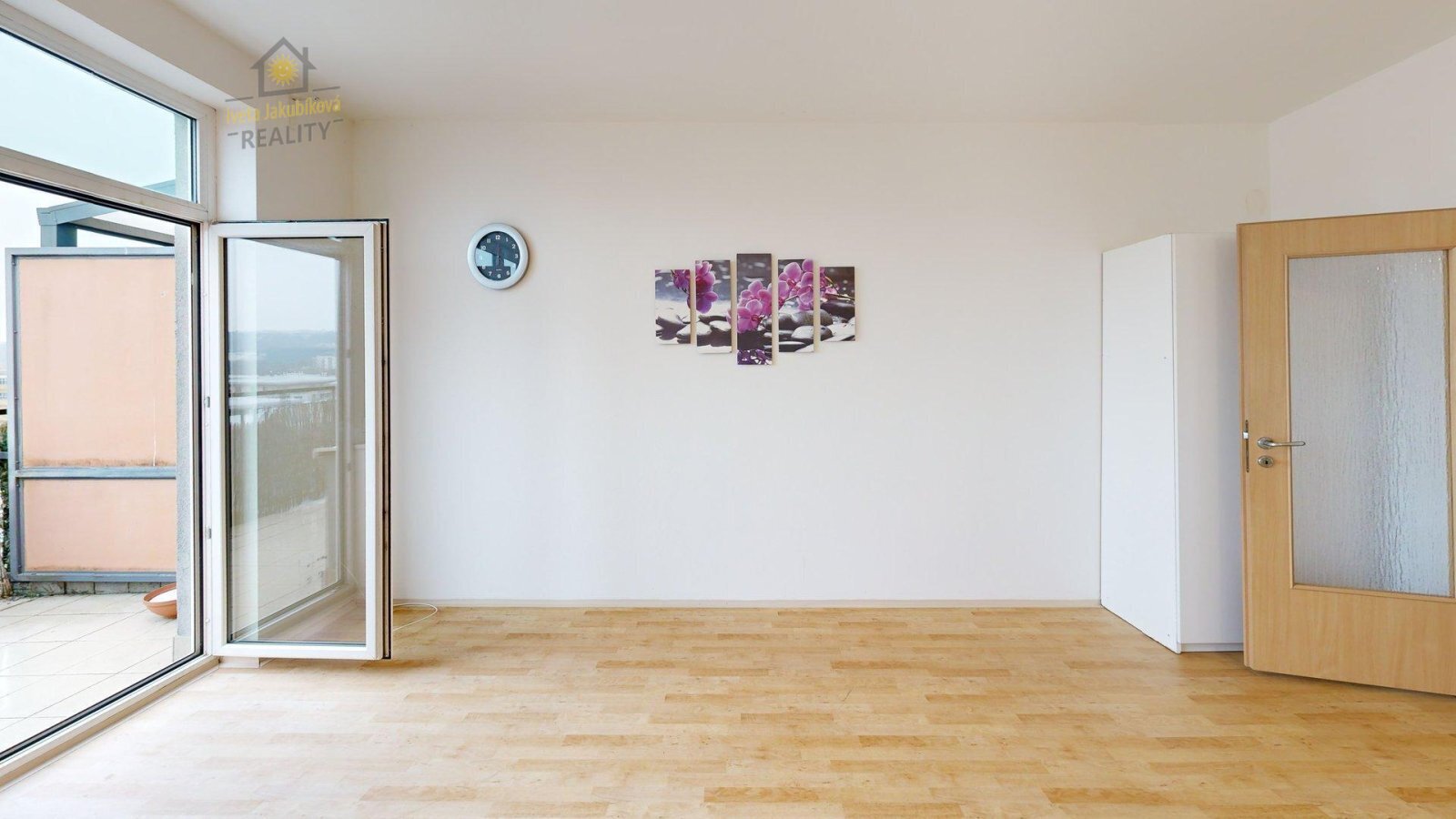 Praha-Vysocany-Living-Room 1.jpg