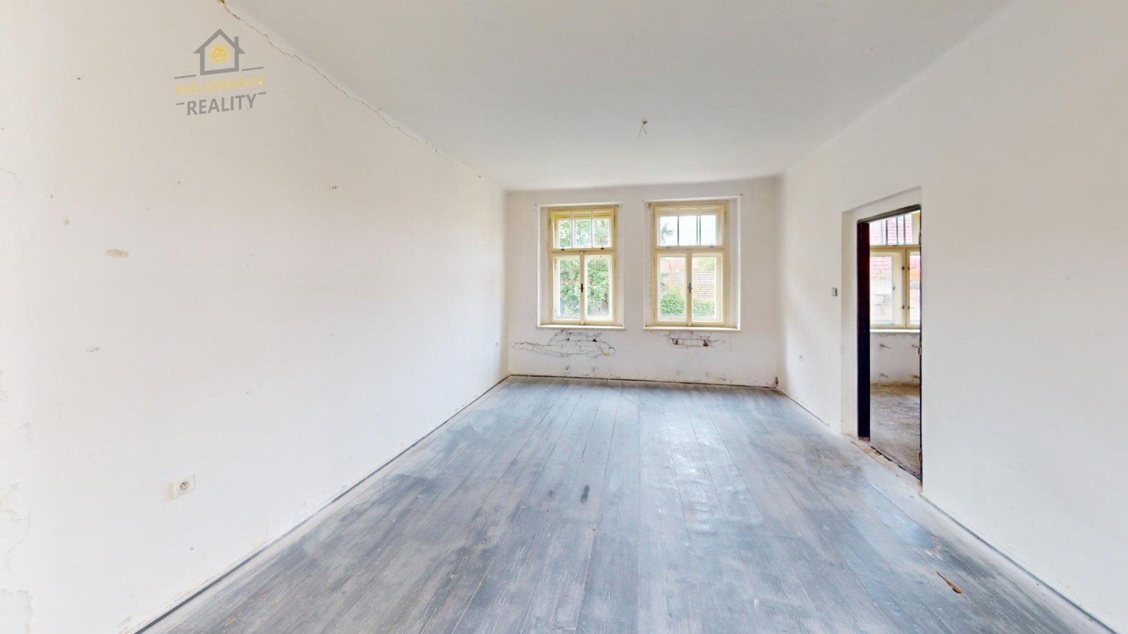 Cernochov-Living-Room 1.jpg