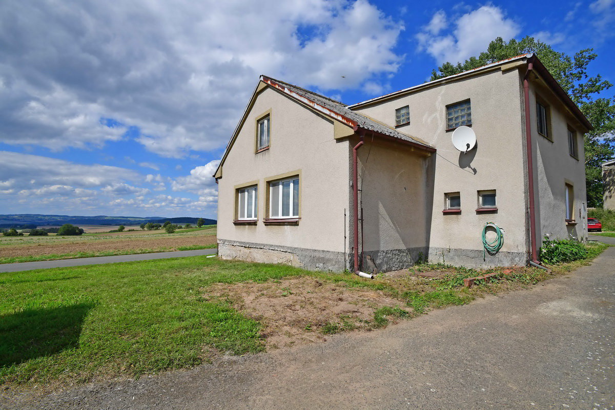 Prodej dvougeneračního domu, 167 m² Vracovice (okres Benešov), obrázek 3