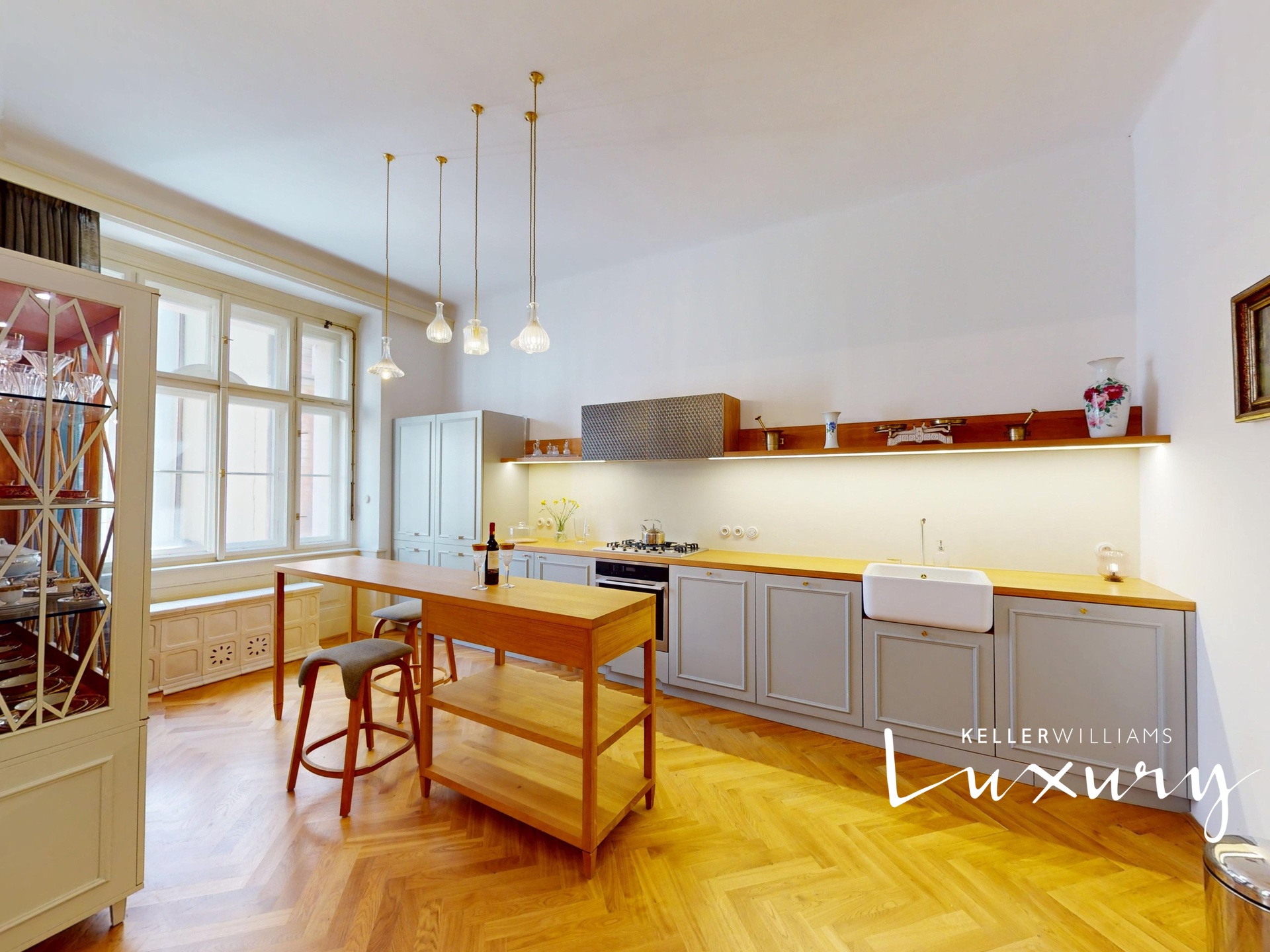 21-Ruzova-8-Annelie-Herz-05142025_102207