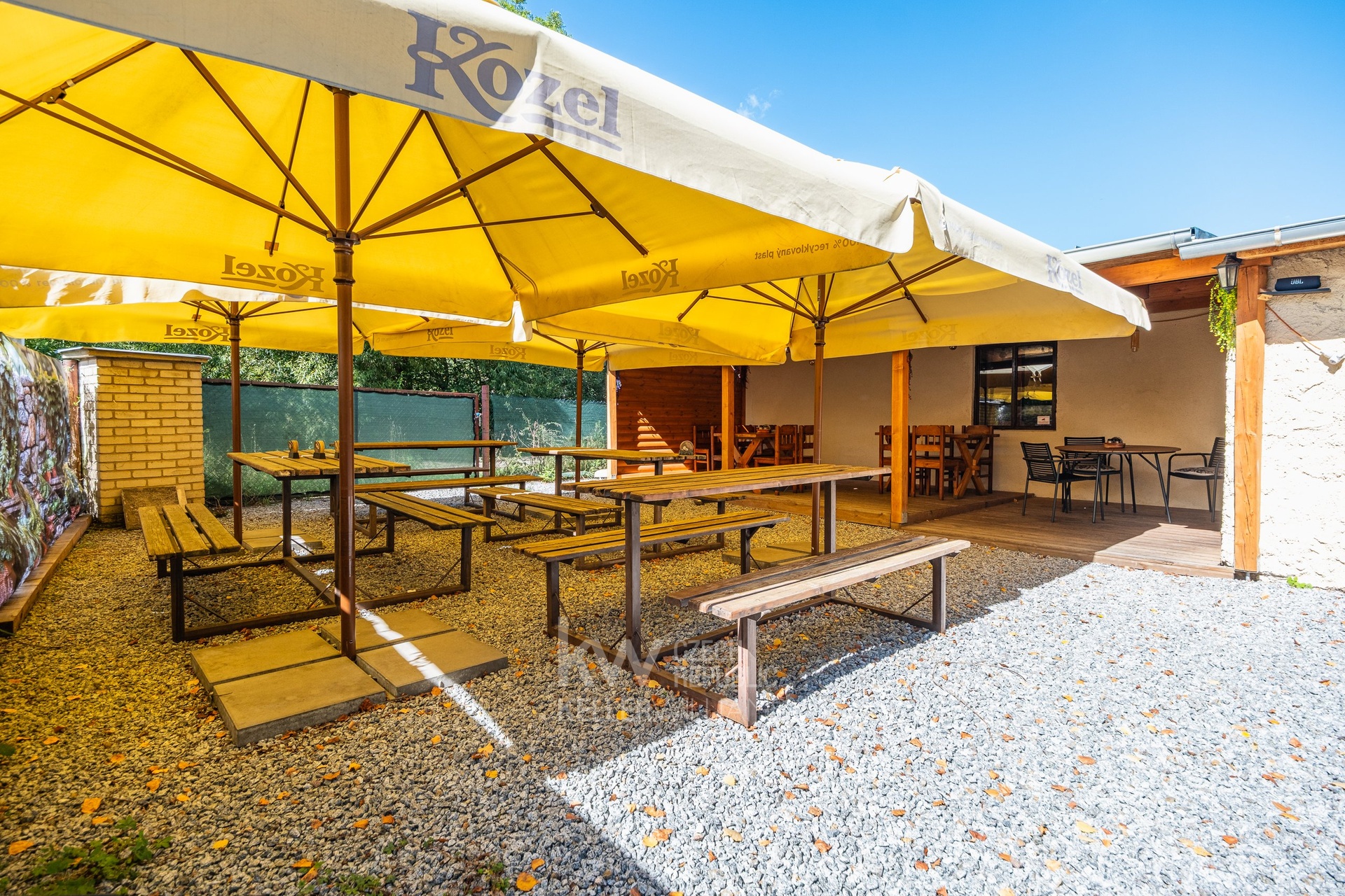 restaurace Psáry-Dolní Jirčany-pozemek k občanském