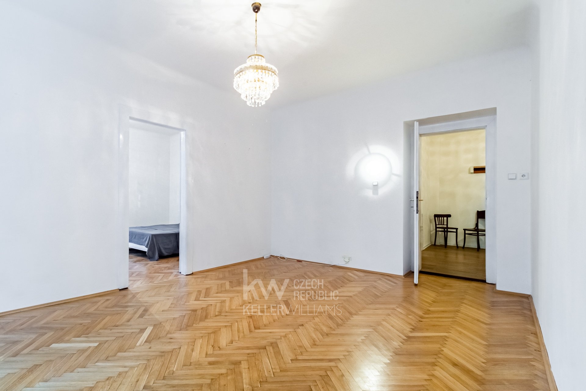 Byt 3+1, ul. Národní obrany - Vrzáková & Boháč