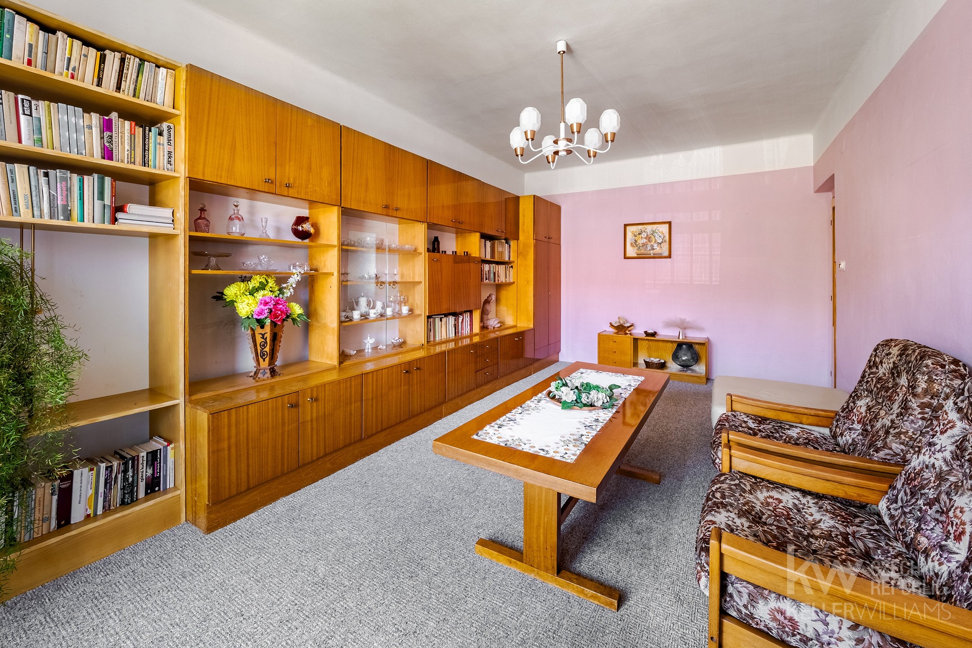 P2046886-HDR