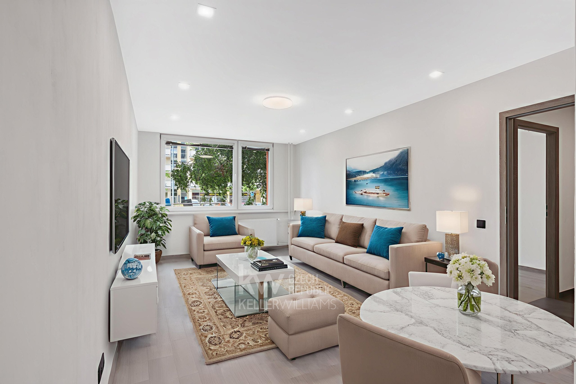 A7404262 - Living Room - Standard - 0