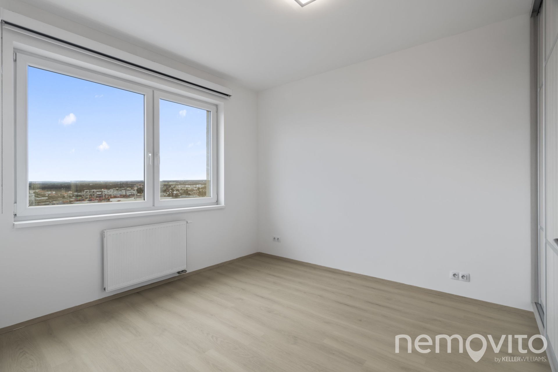 #pronájem #byt #2+kk #HorníMěcholupy