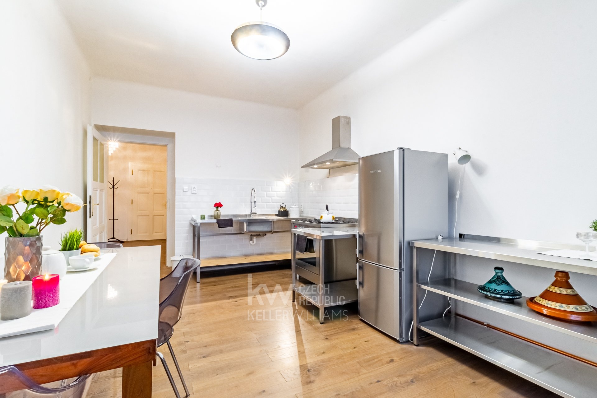 Byt 3+1, ul. Národní obrany - Vrzáková & Boháč