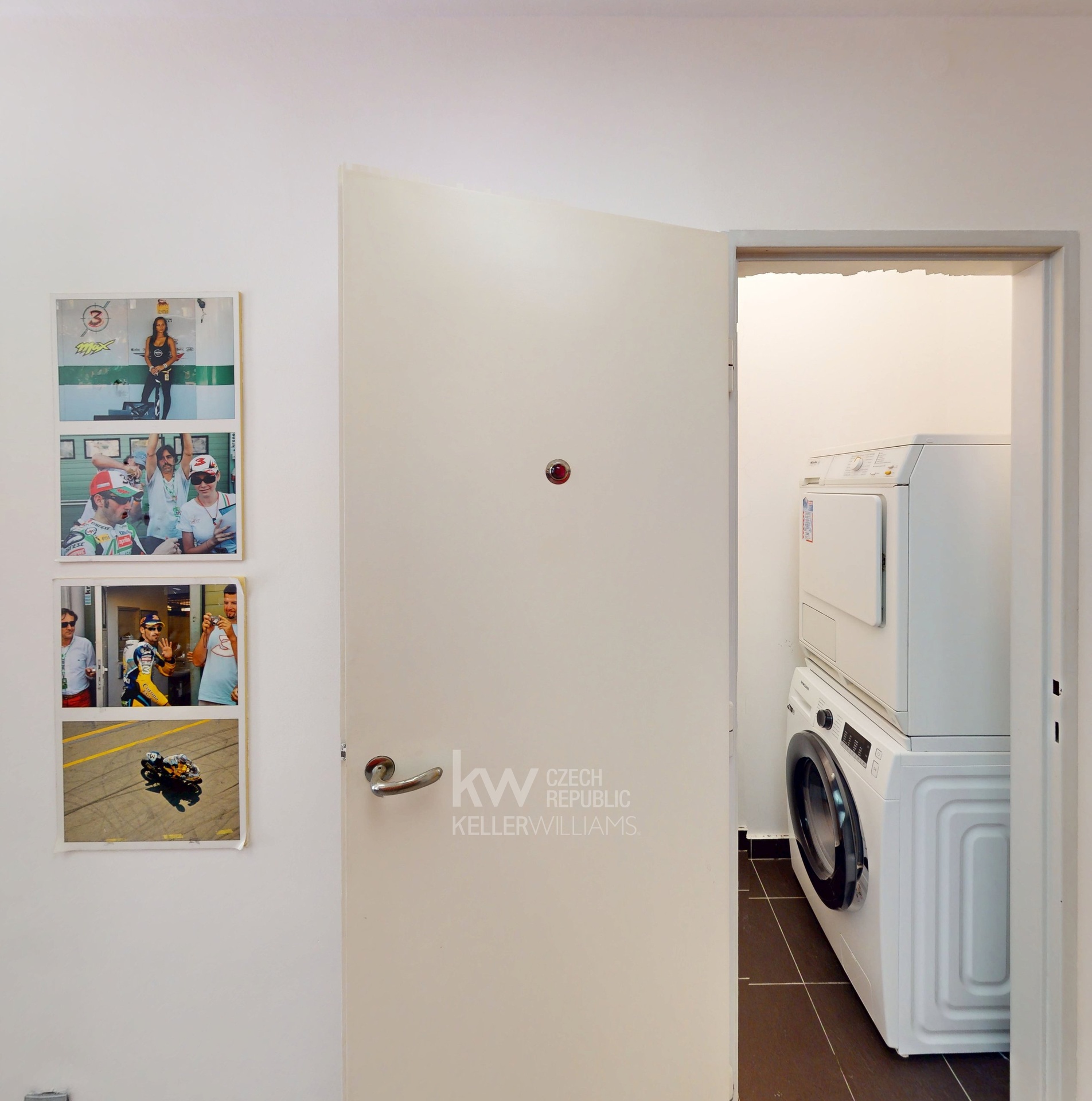 Prádelna/ Washing machine and dryer