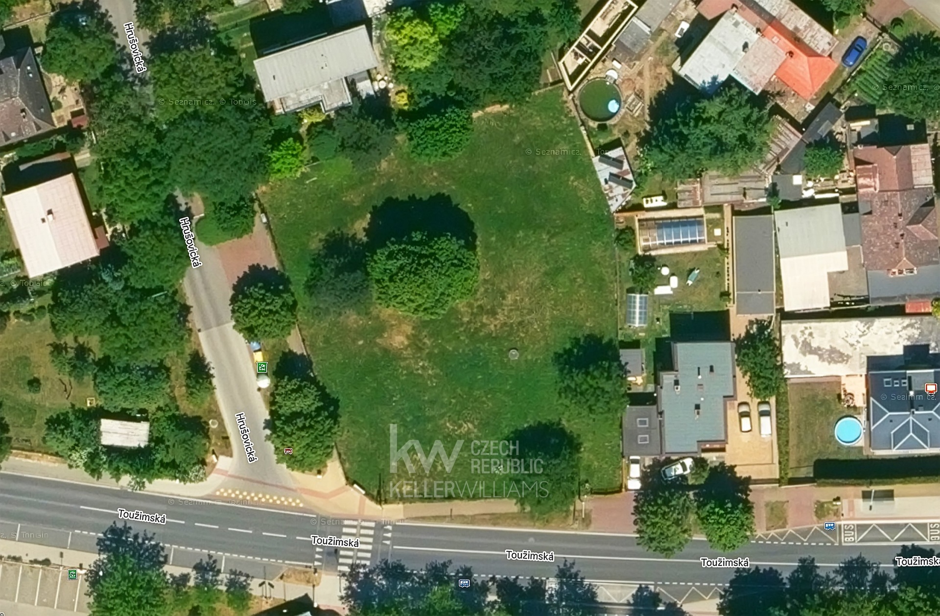 pozemek na bydleni? Kbely_ v 19