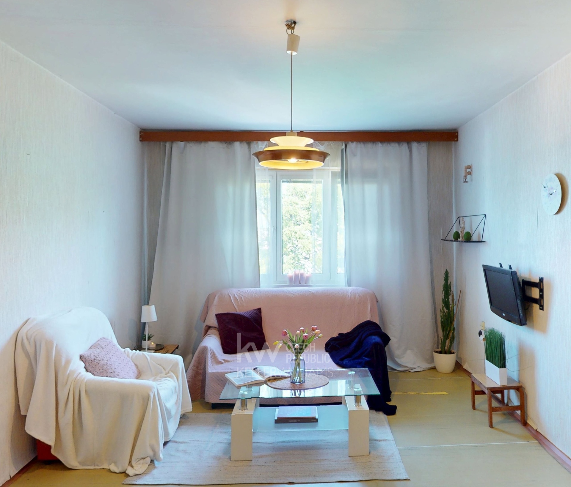 Livingroom2