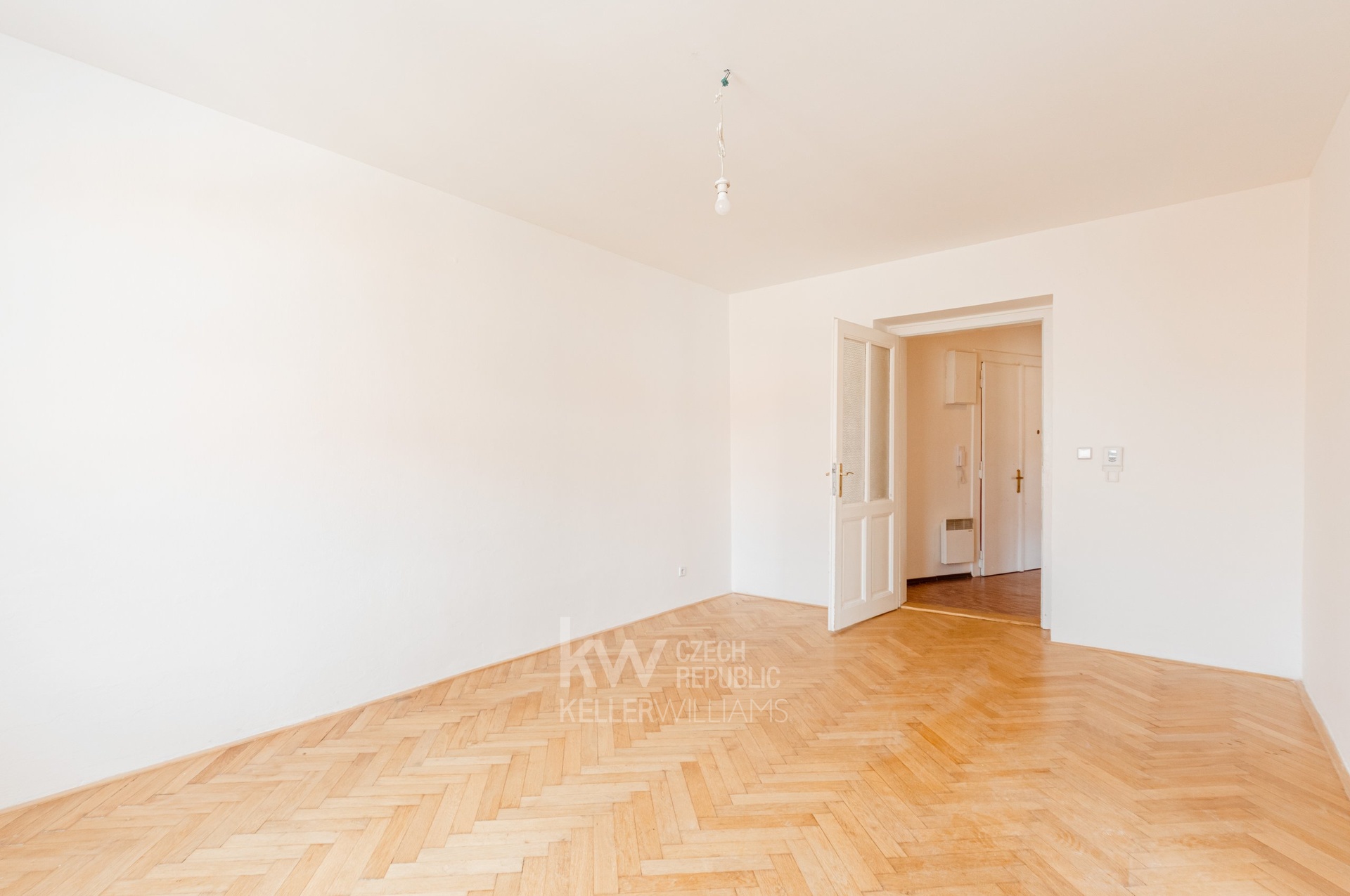 HUD_2287-43-HDR