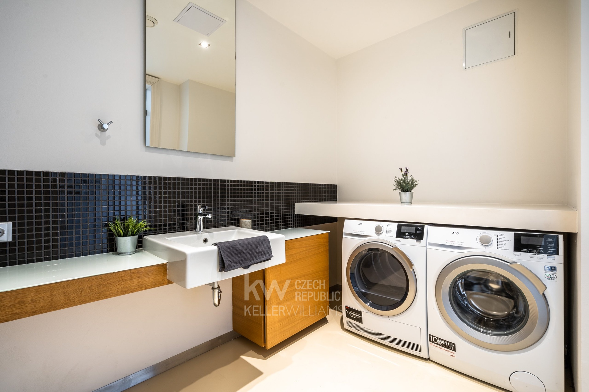 Byt 5+1, ul. Kodaňská - Vrzáková & Boháč