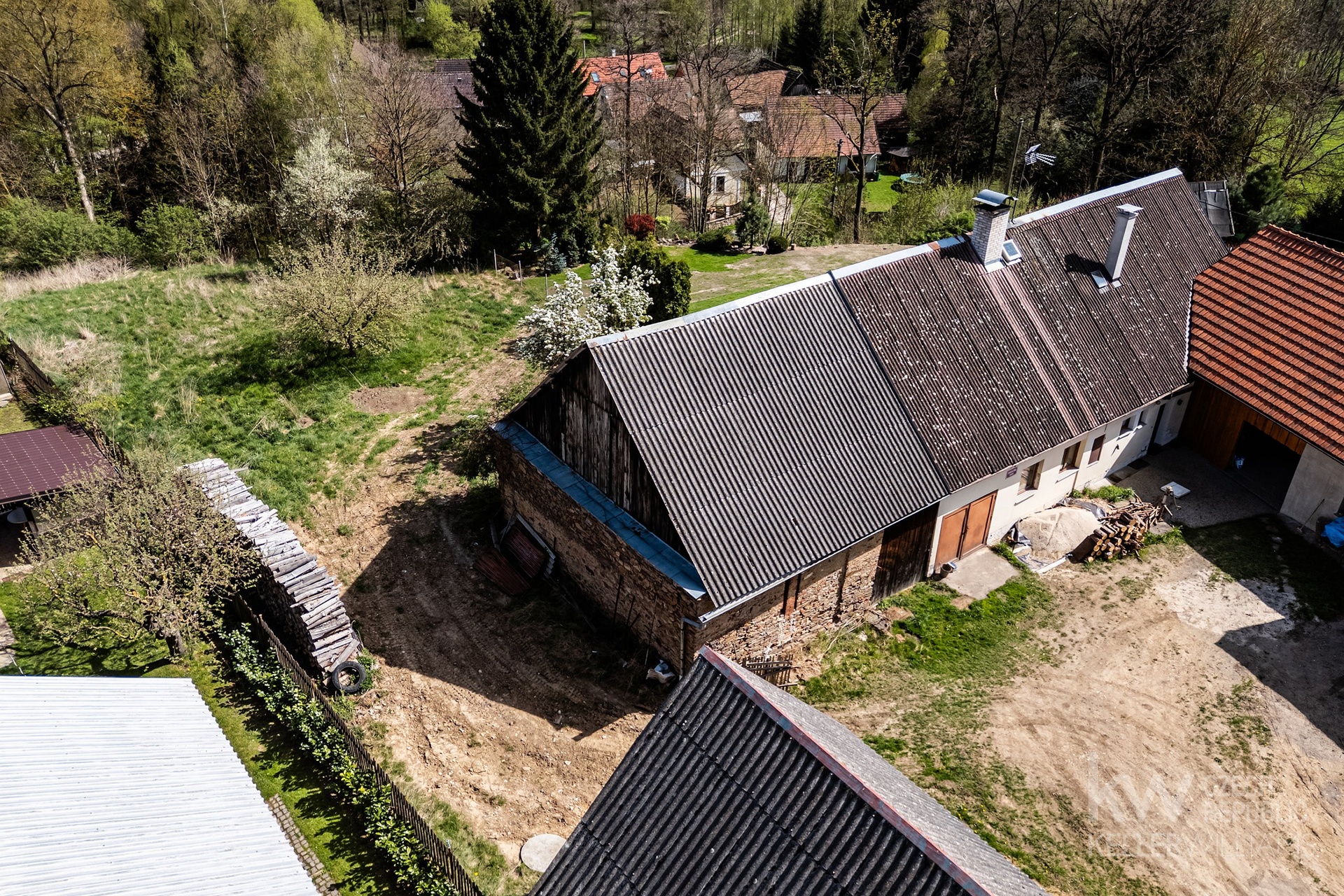 DJI_20250422145610_0268_D-HDR