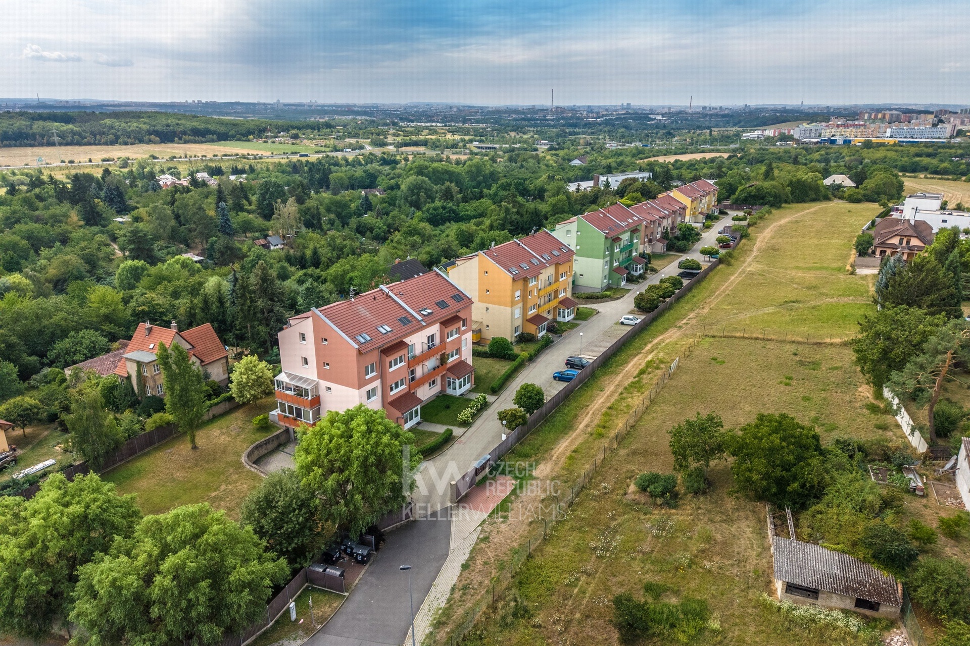 Příjezd k domu