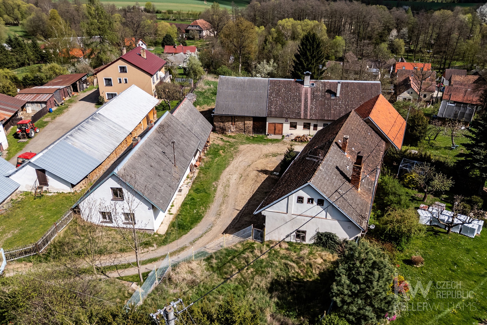 DJI_20250422145551_0258_D-HDR