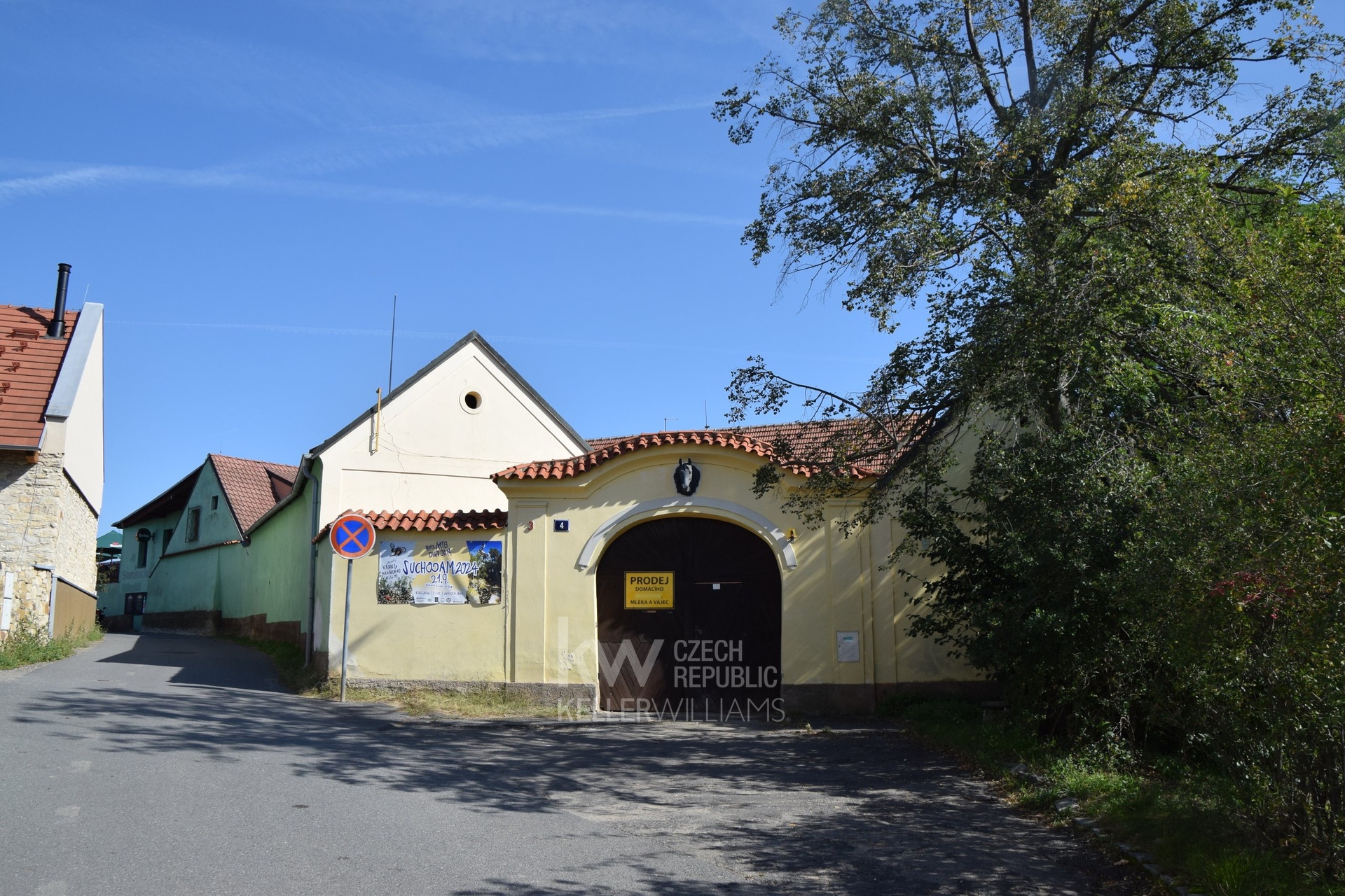20240920 120239 Viladomy Bazantni okoli
