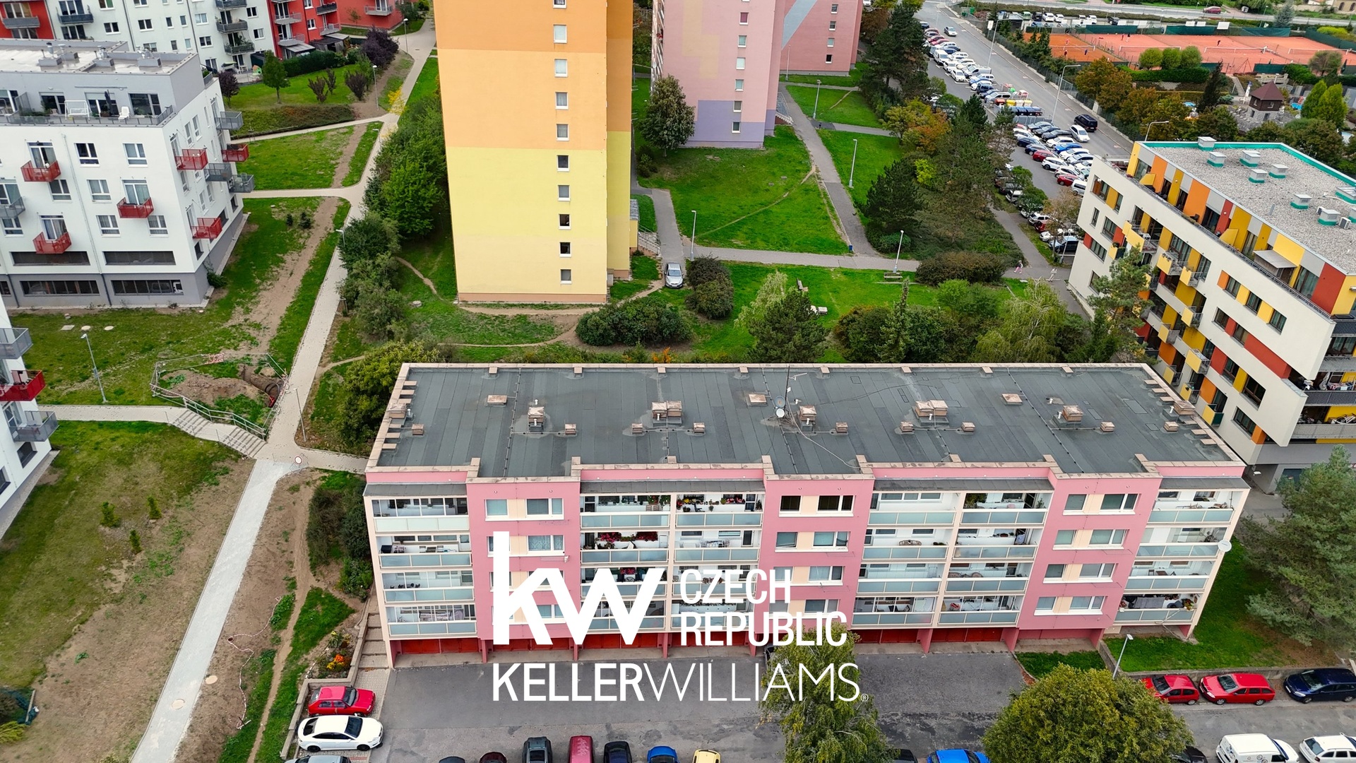 dji_fly_20250924_174712_0098_1758730254389_photo