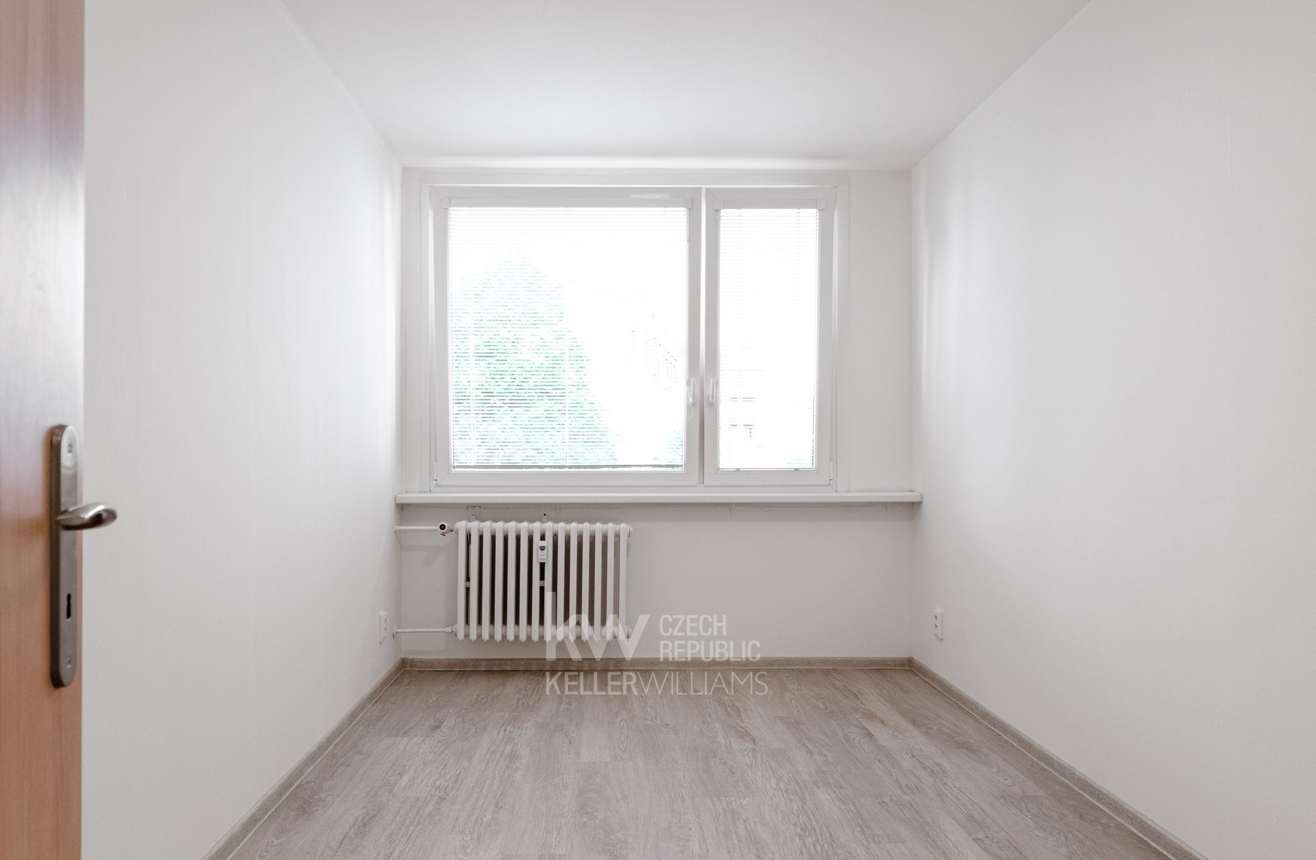 HUD_2214-39-HDR