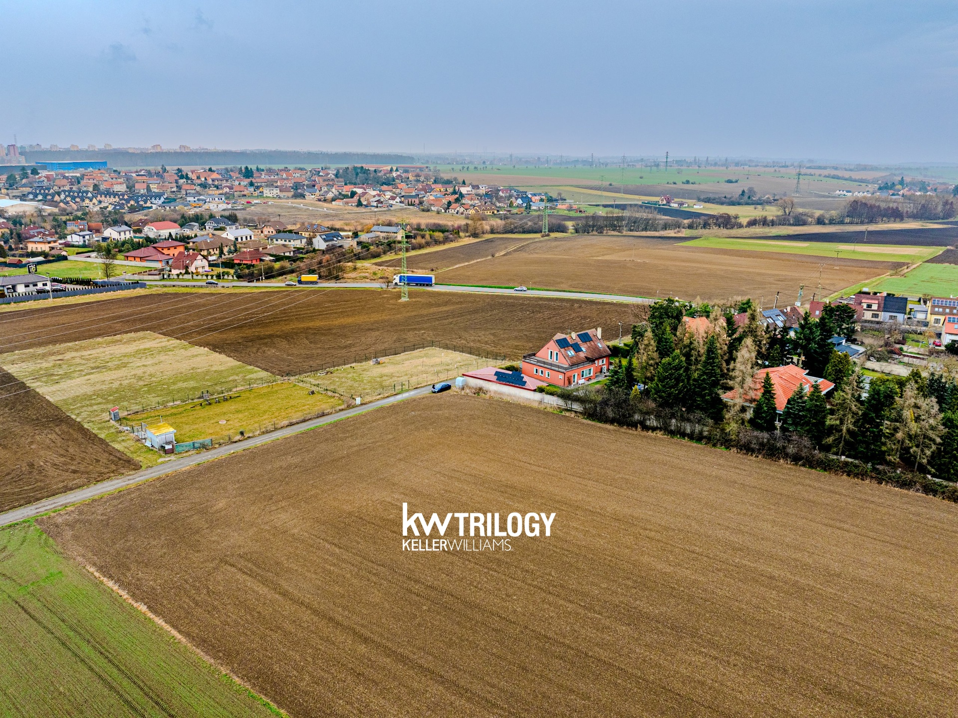 Pozemek Velké Přítočno (7)