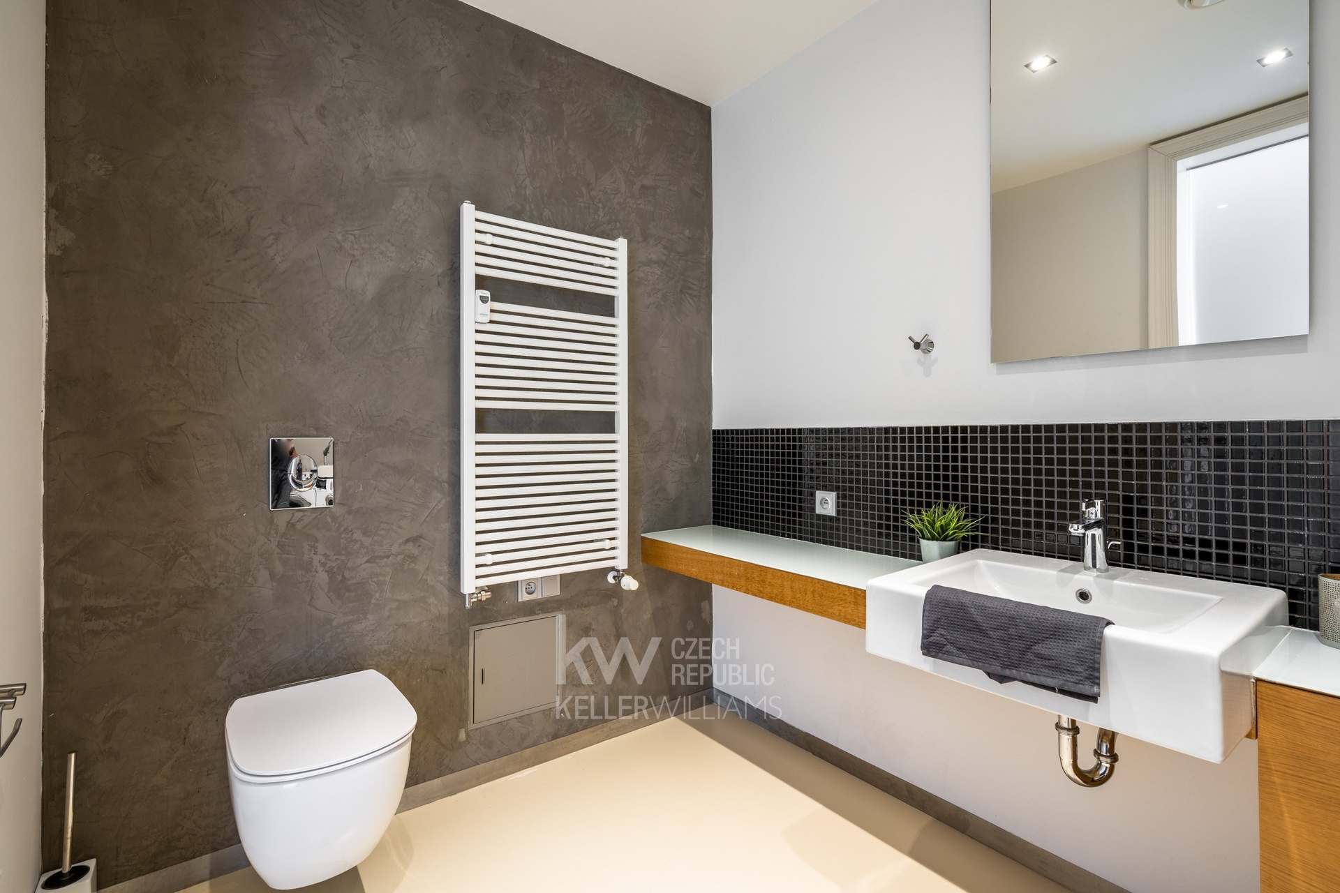 Byt 5+1, ul. Kodaňská - Vrzáková & Boháč