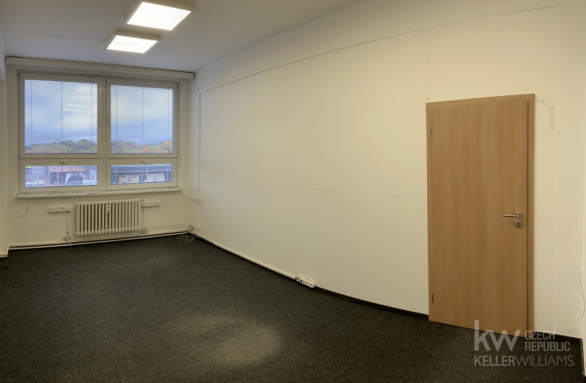 Kancelář přední 2.patro