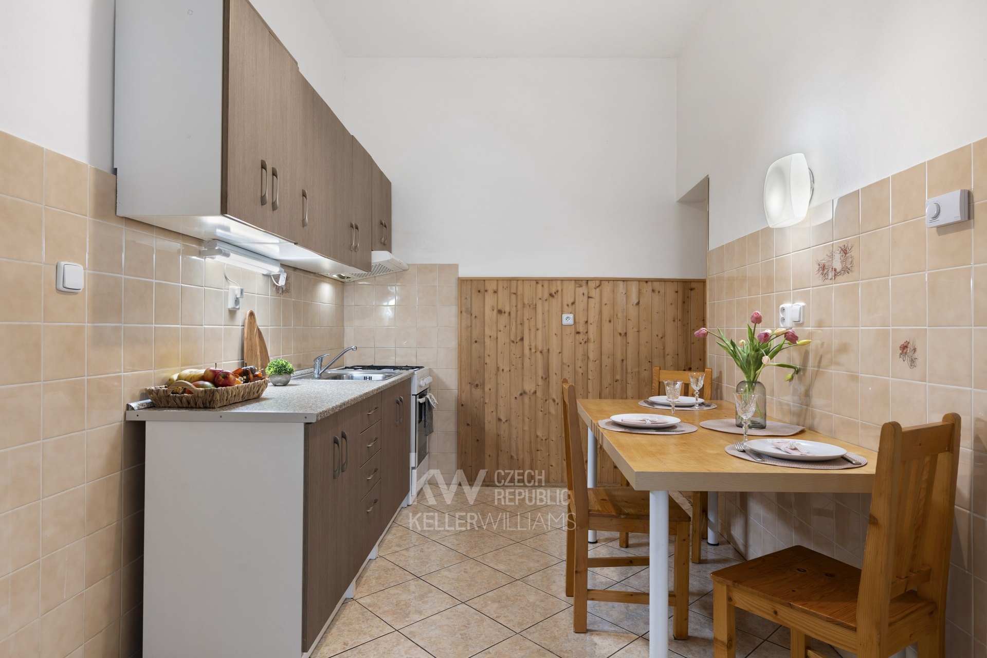 KUCHYNĚ/ KITCHEN