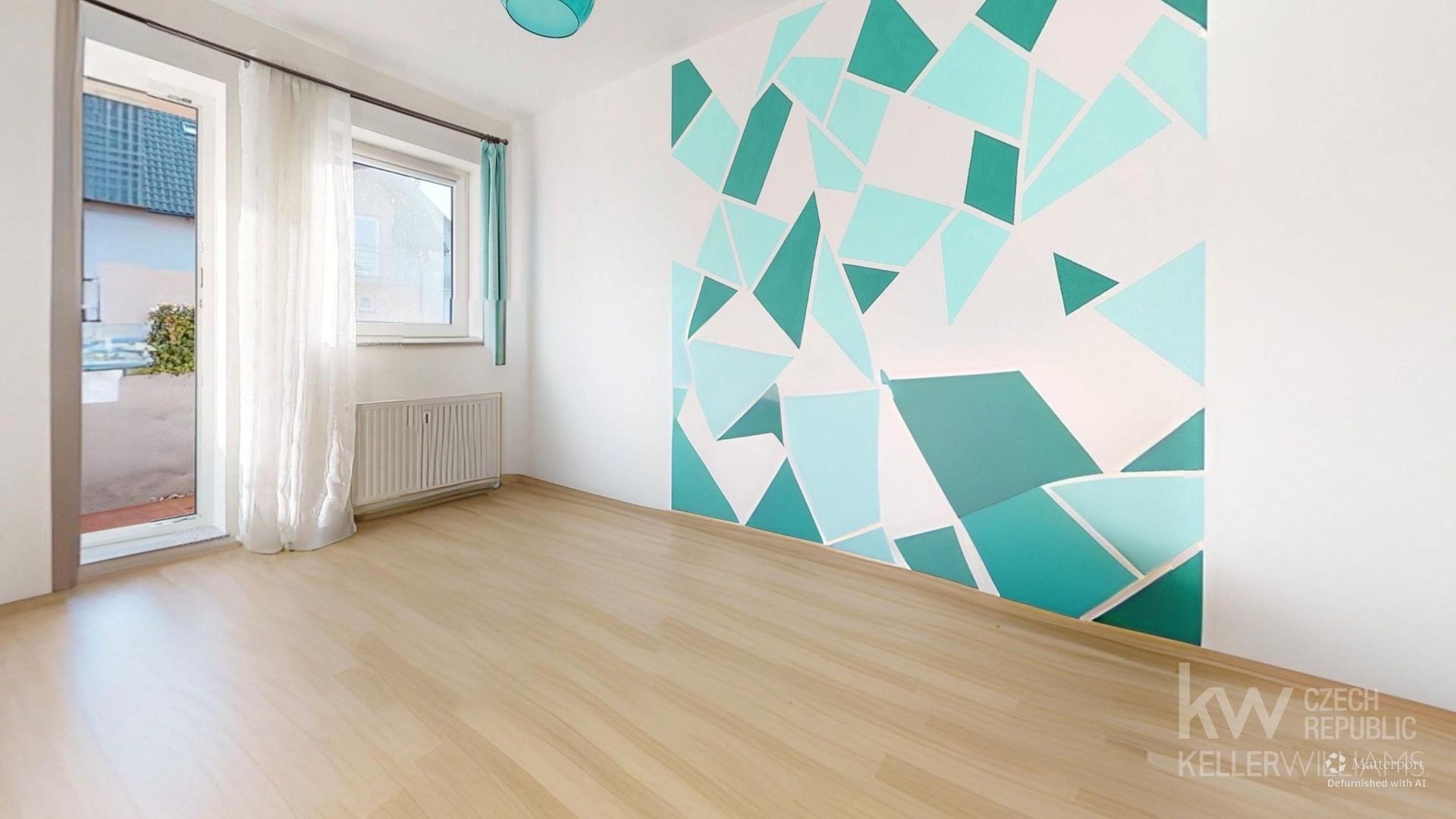 13. Pronajem-11-Plana-nad-Luznici-Strkov-Bedroom-Defurnished 1