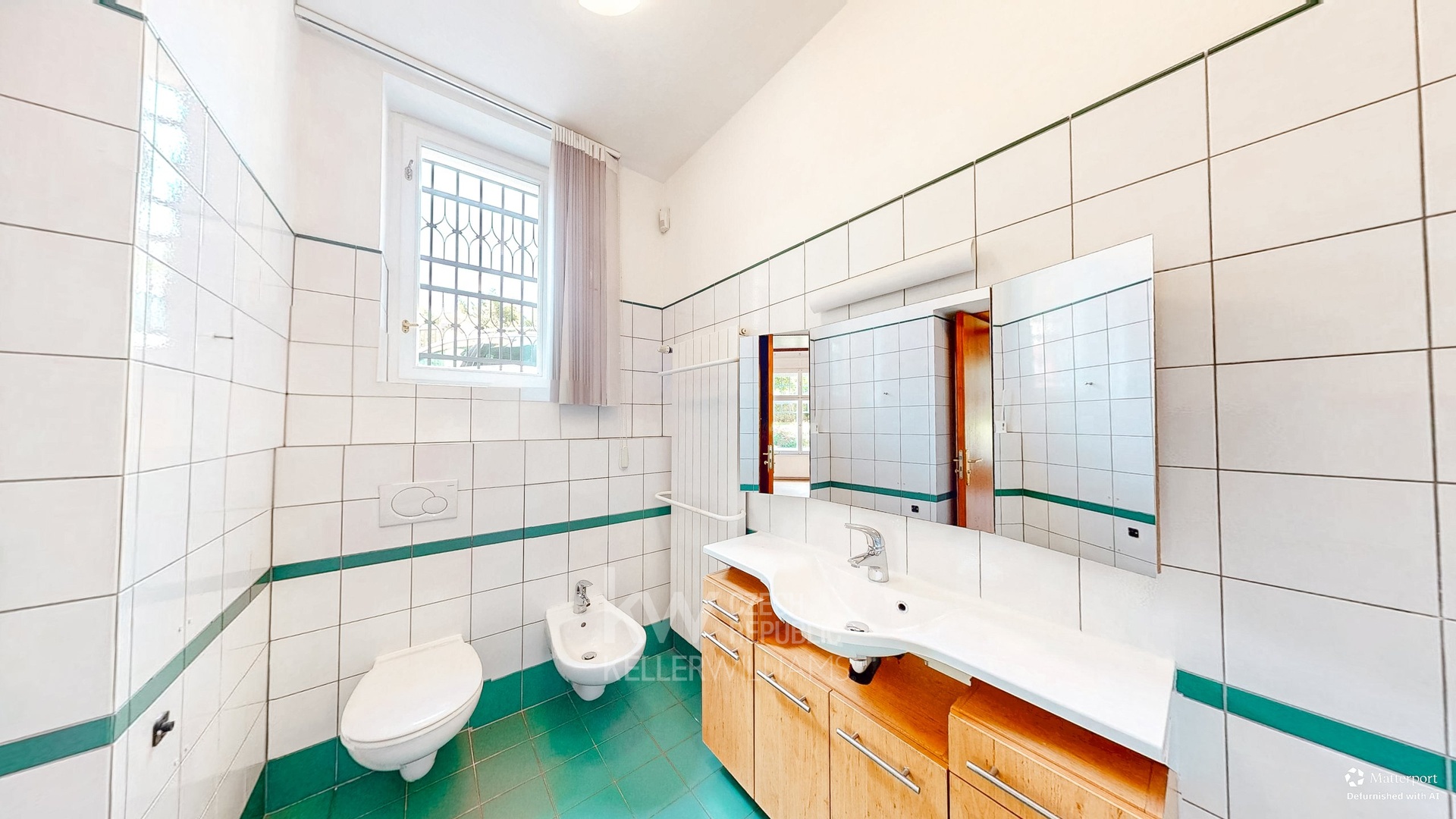 10222025_123247_defurnished-12