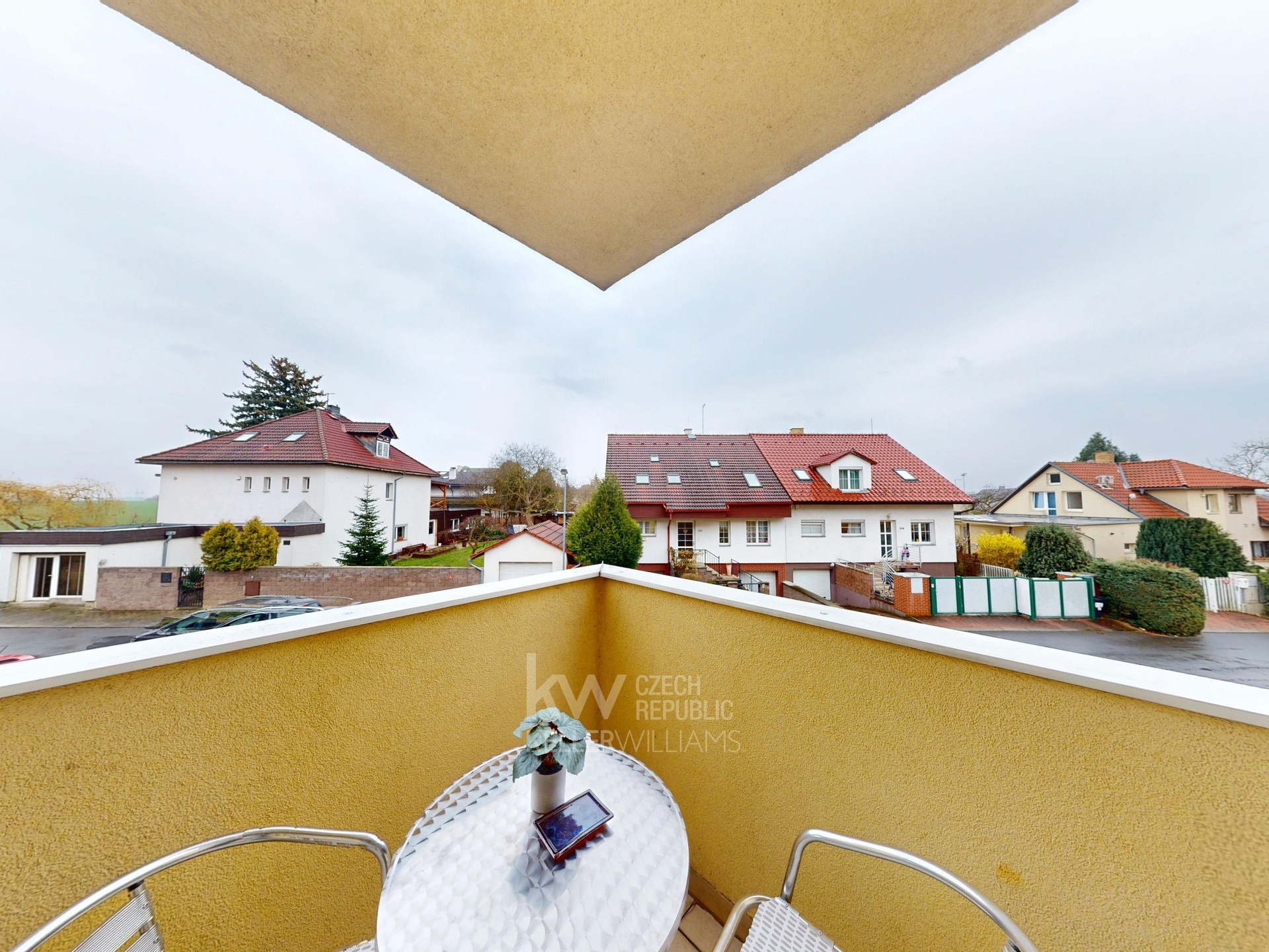 Pod-Vsi-256-Annelie-Herz-03272025_134316