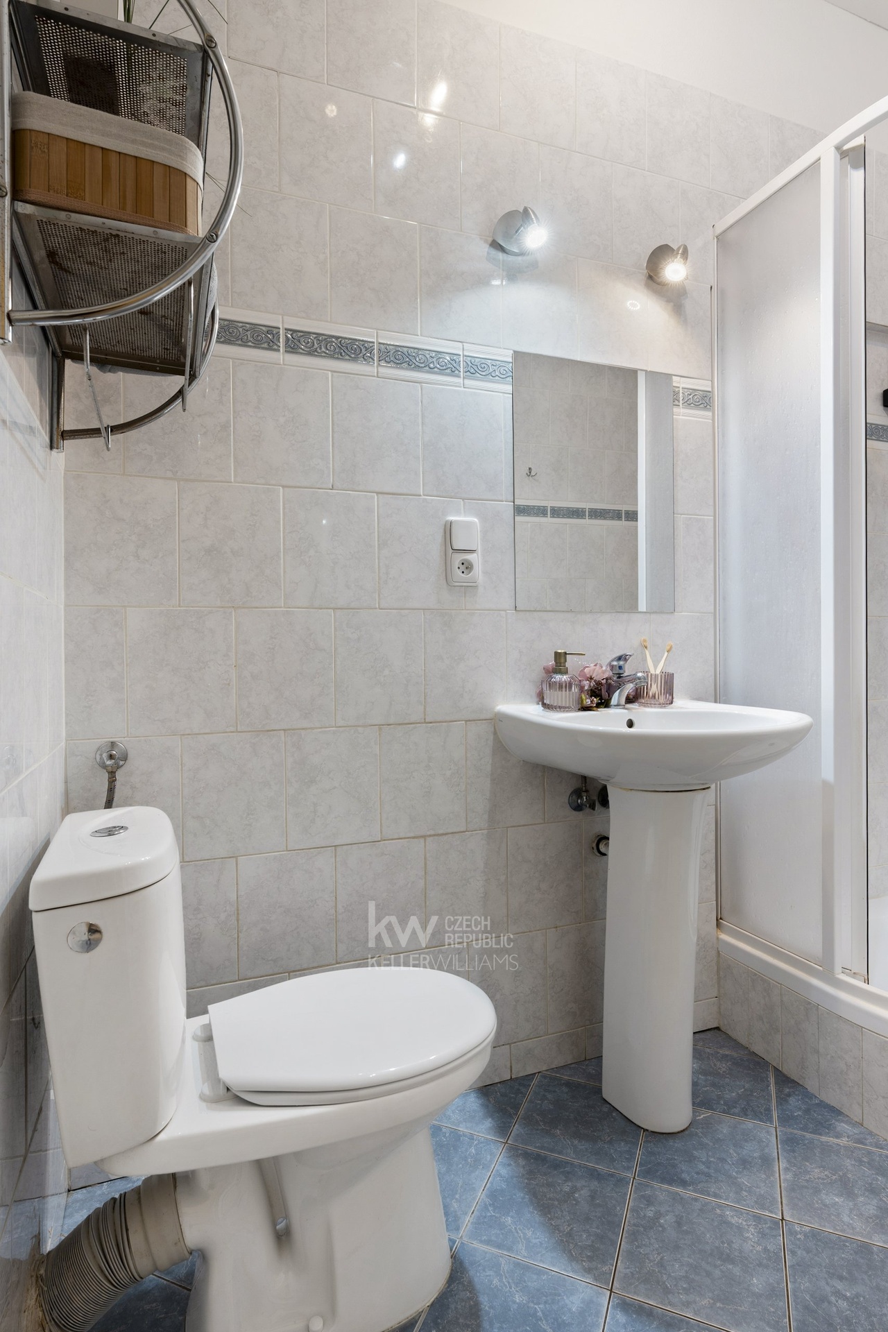 KOUPELNA/BATHROOM