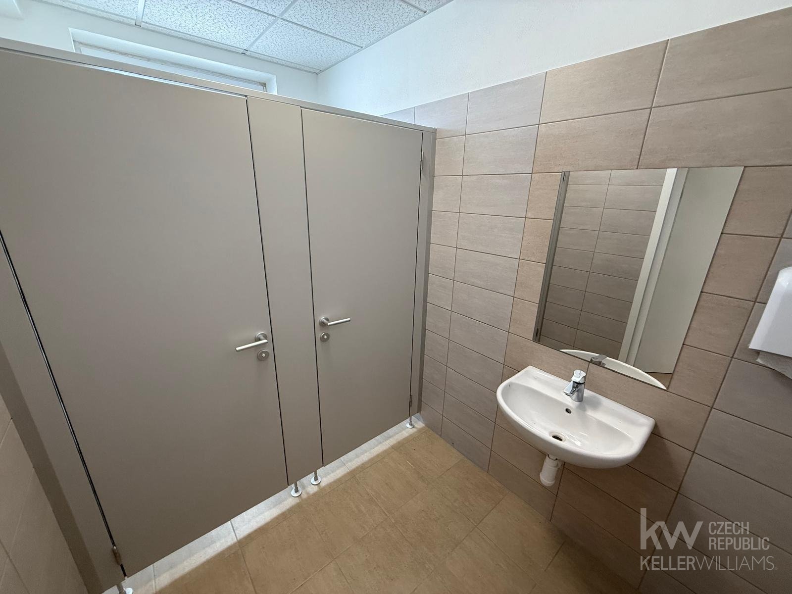 7. WhatsApp Image 2026-02-20 at 18.02.29 (7)