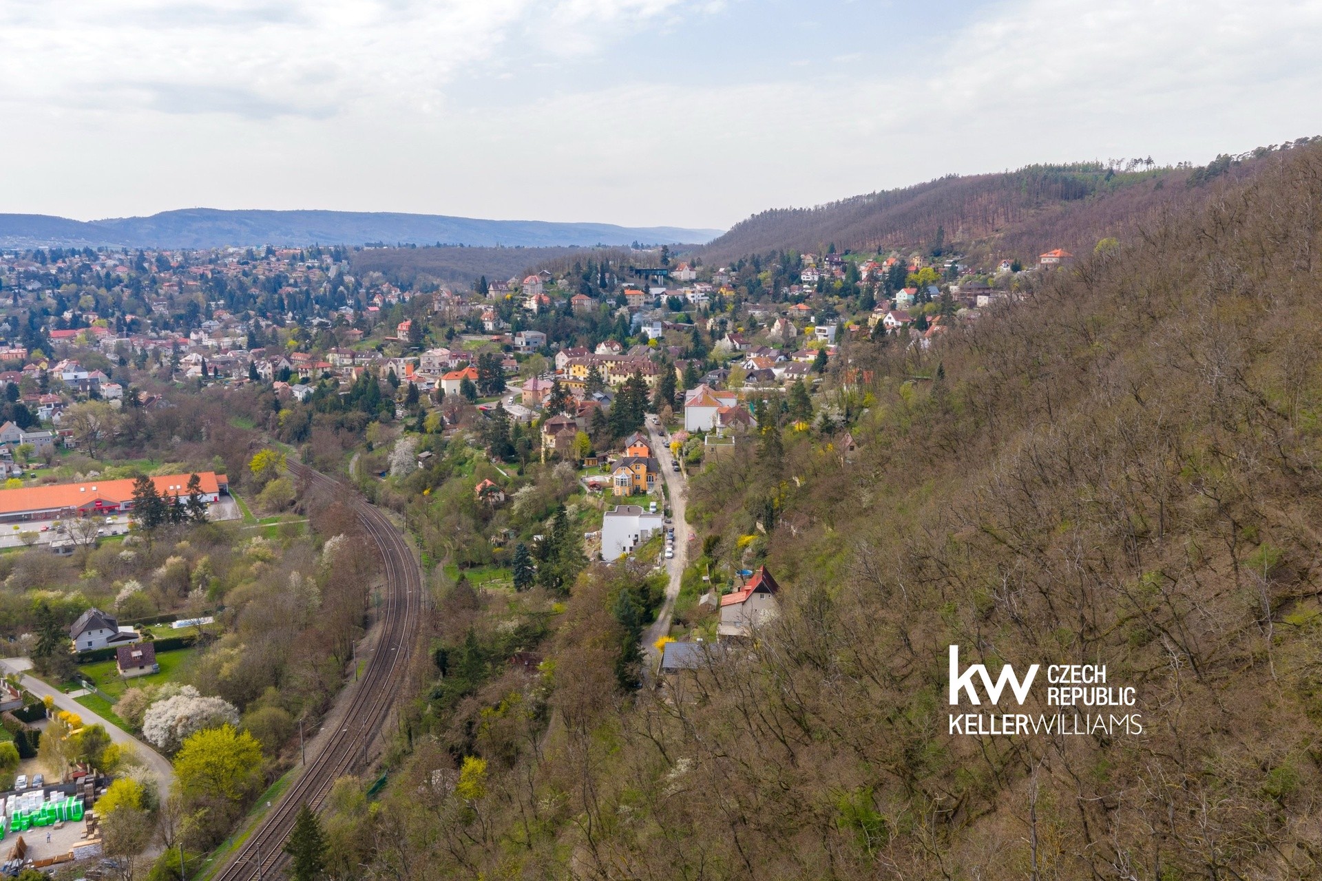 Pozemek Černošice 21