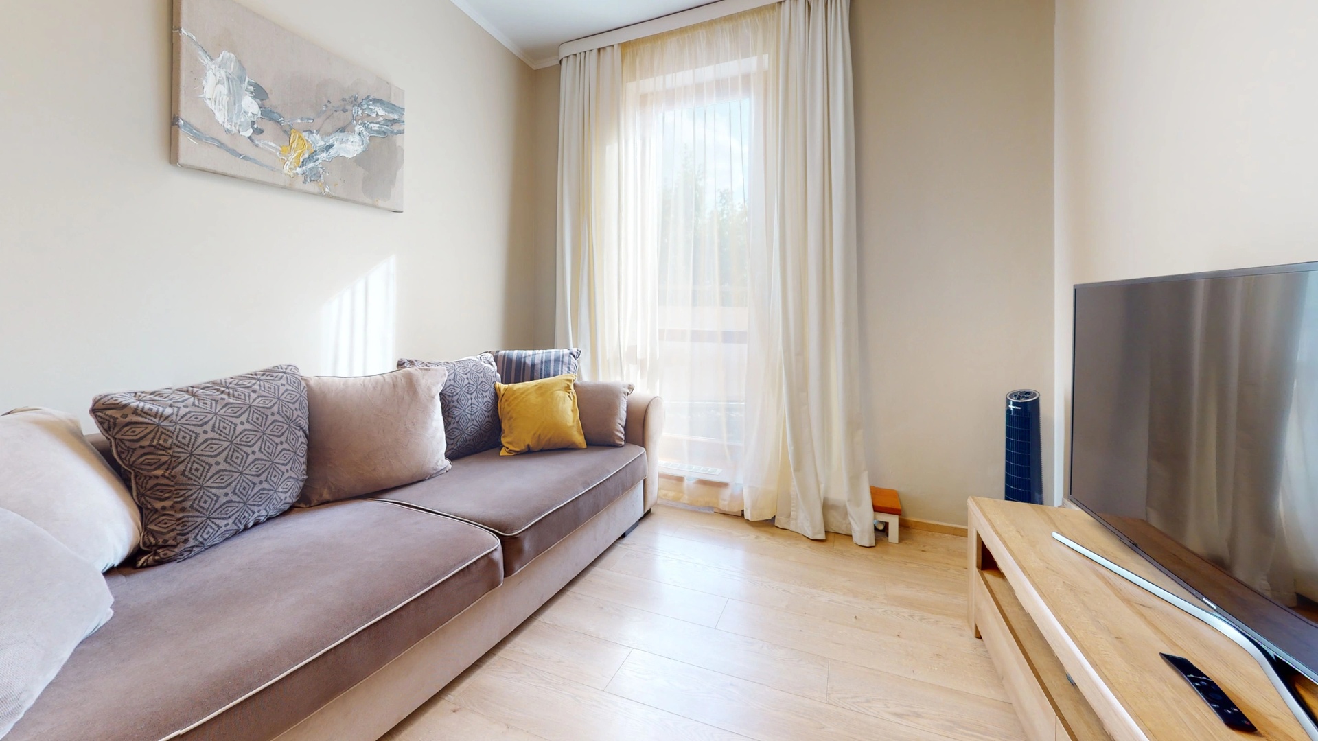 Nad-Rokoskou-Bedroom (1)