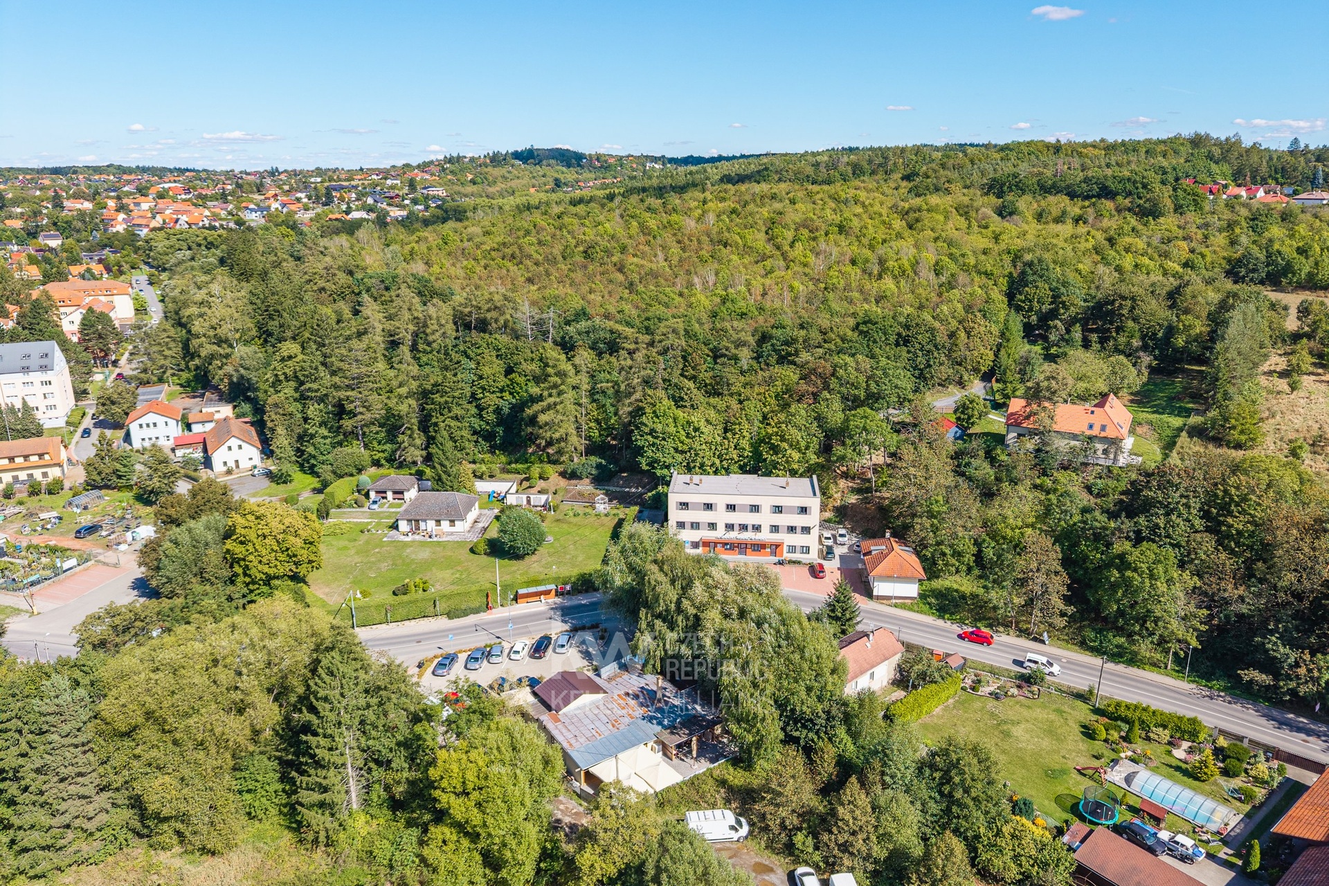 restaurace Psáry-Dolní Jirčany-pozemek k občanském